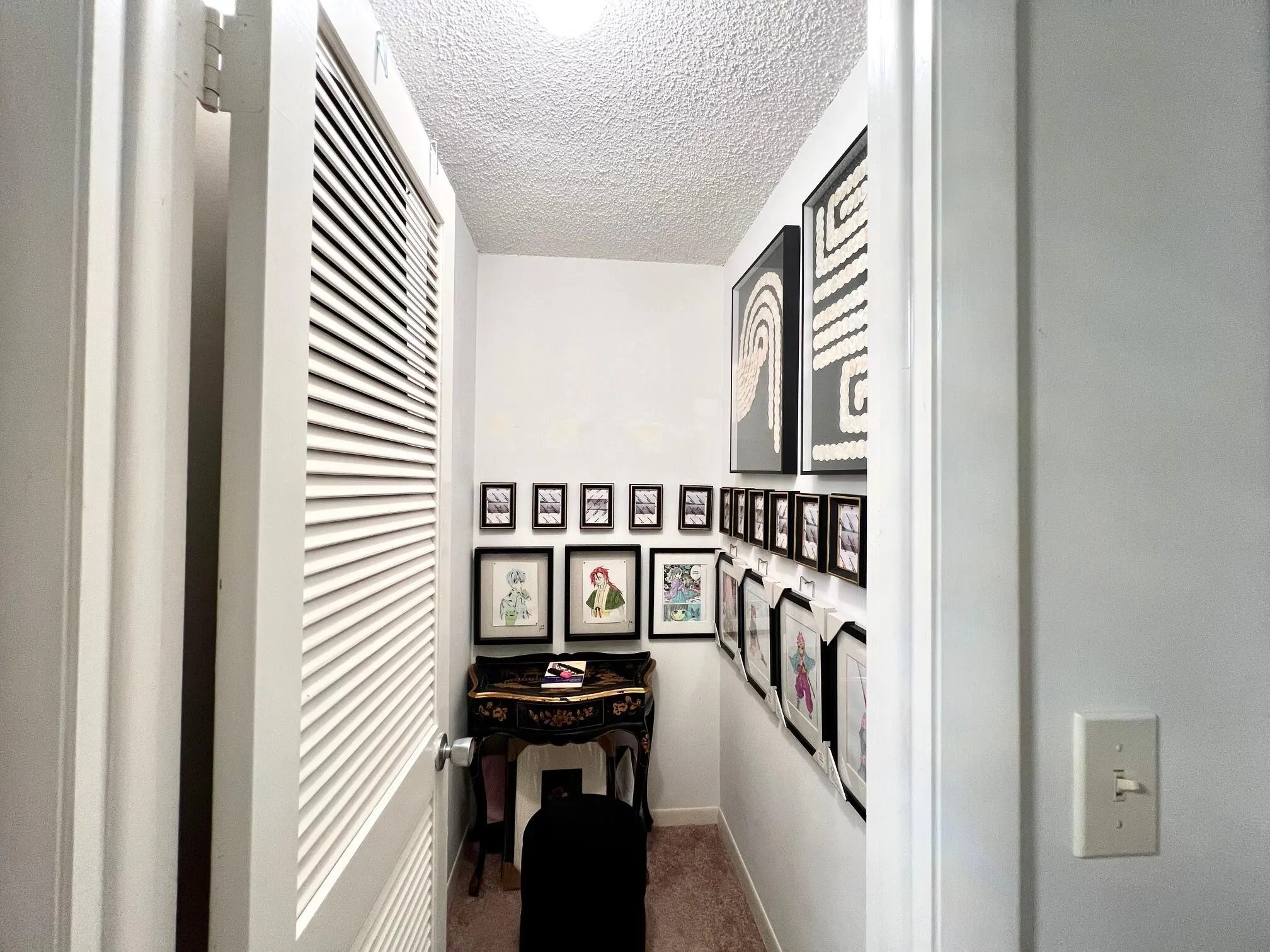 500 Executive Center Drive, #3-F