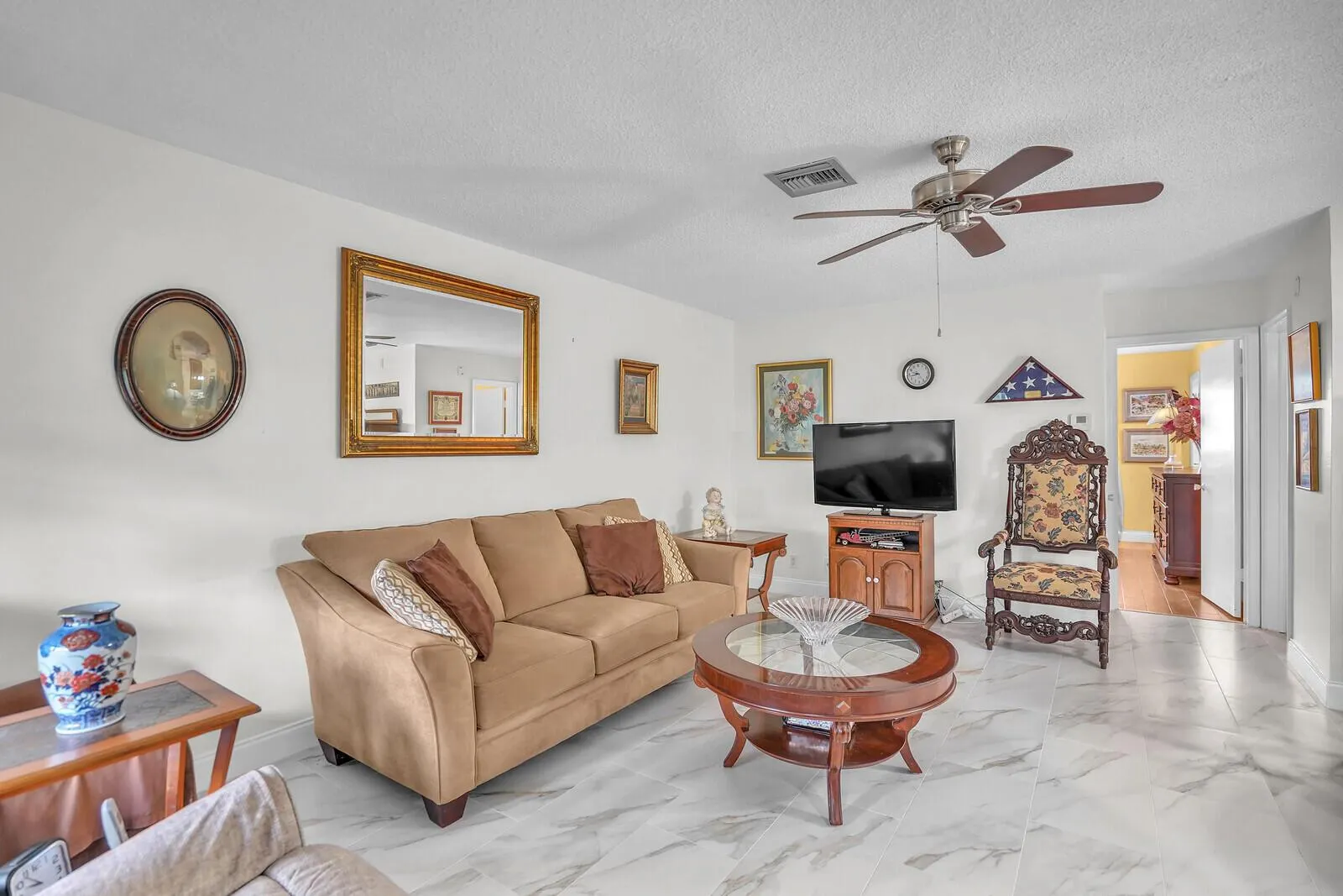 2100 NE 38th Street, #111
