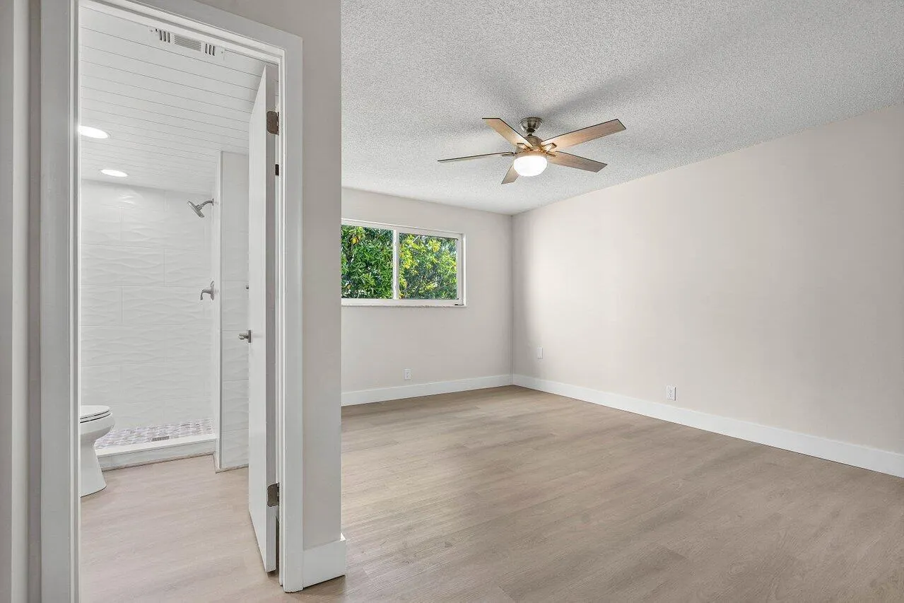 2601 NE 3rd Court, #3040