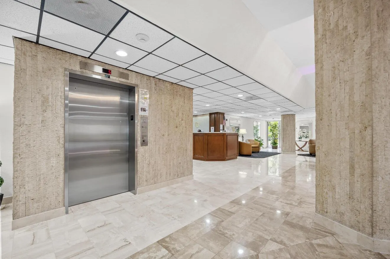 10777 W Sample Road, #609