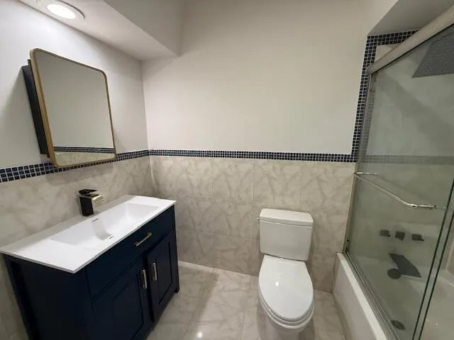 1449 SE 8th Street