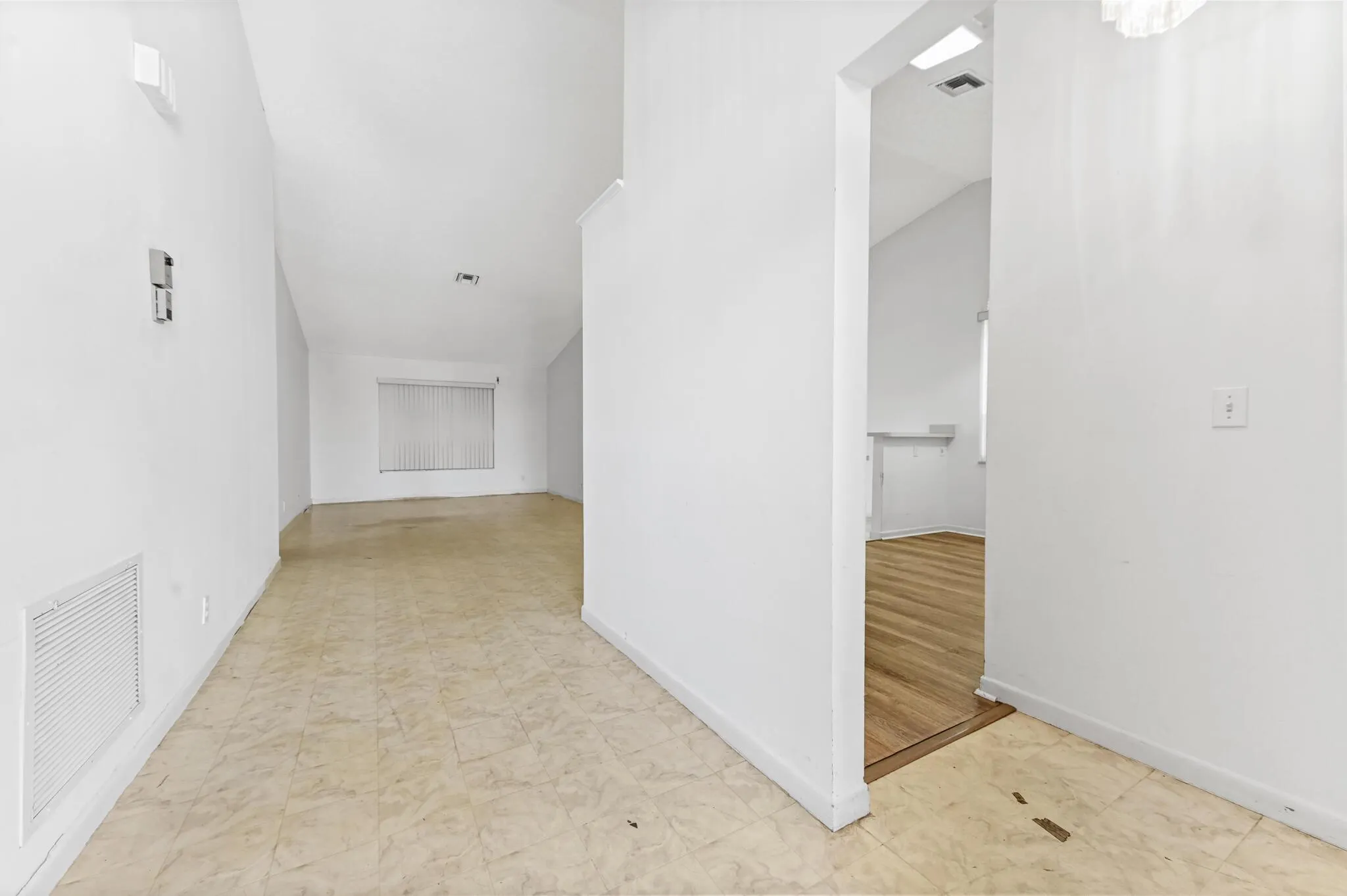 3509 Ridge Tree Court