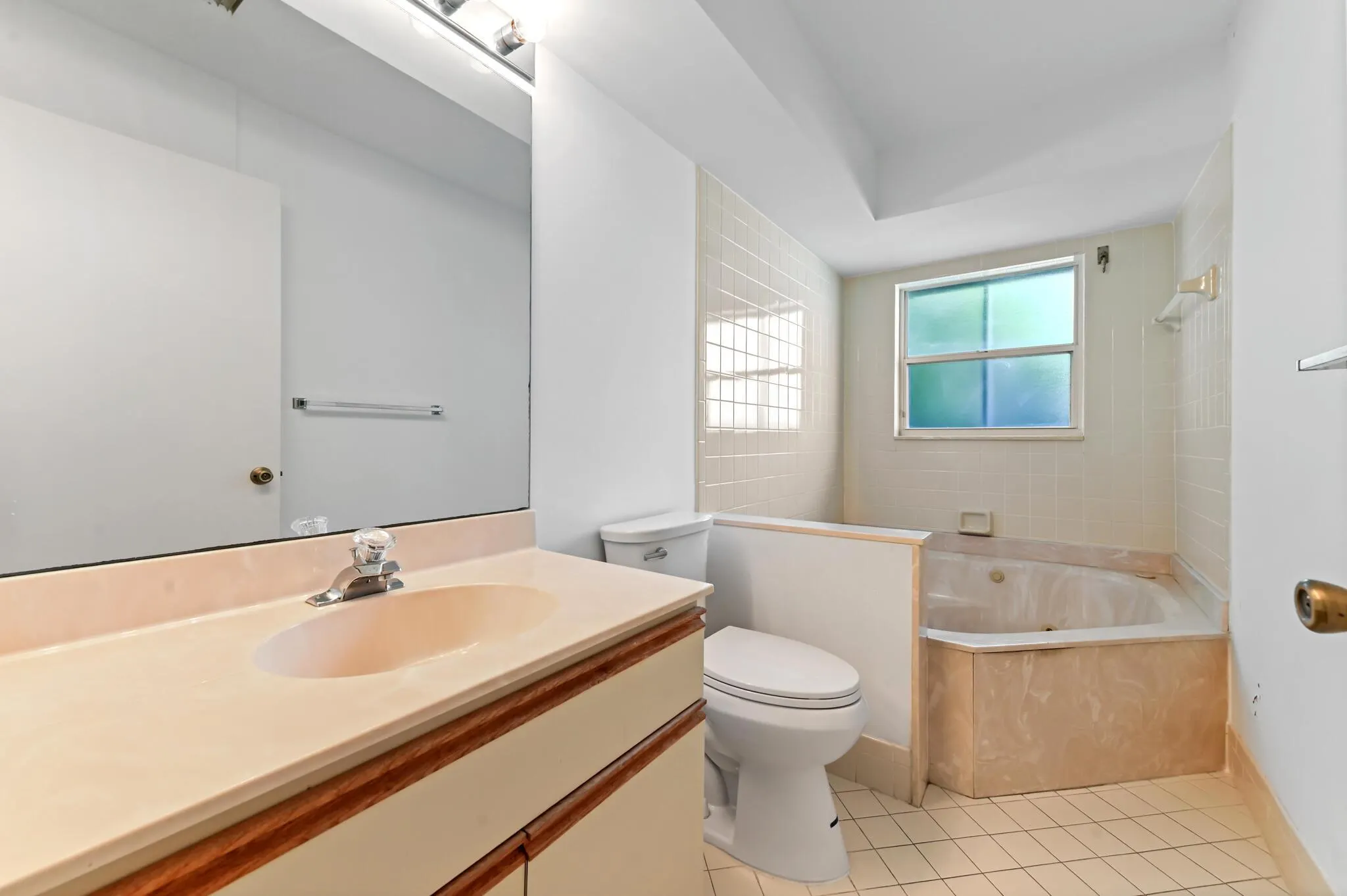 3509 Ridge Tree Court
