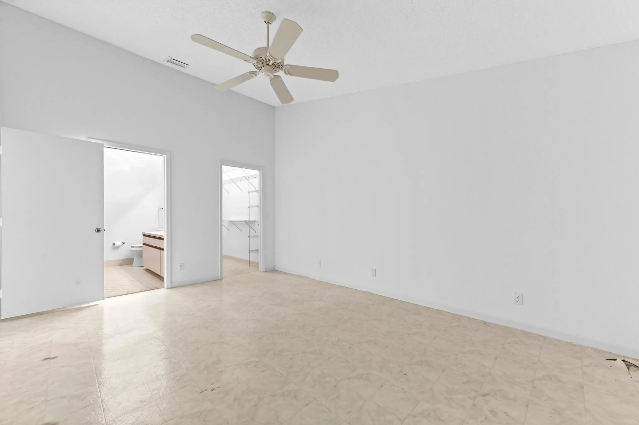 3509 Ridge Tree Court