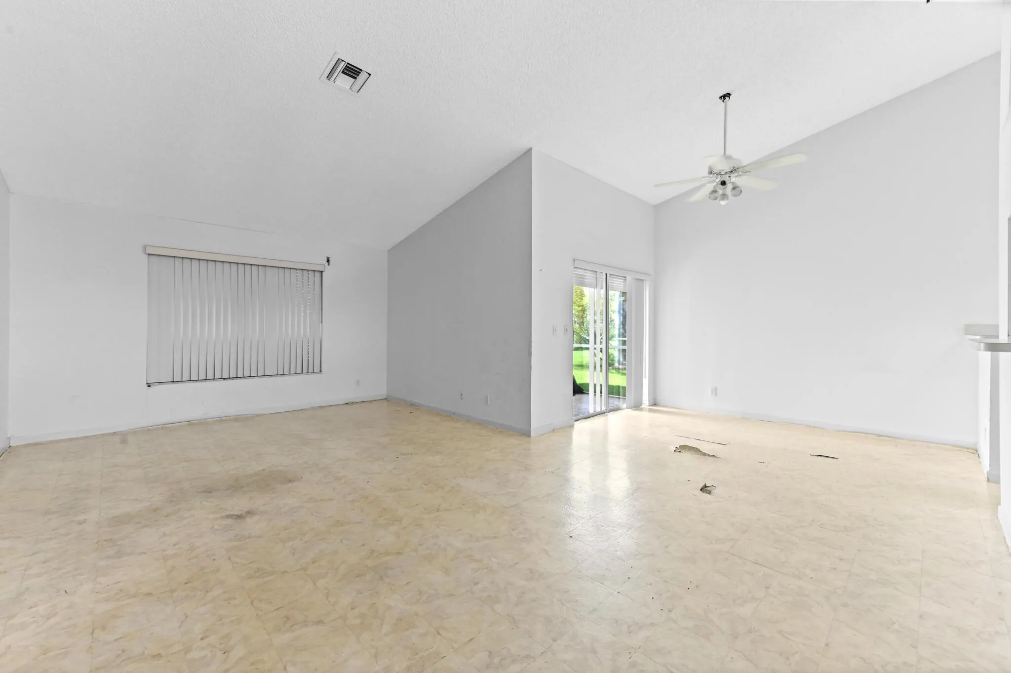 3509 Ridge Tree Court