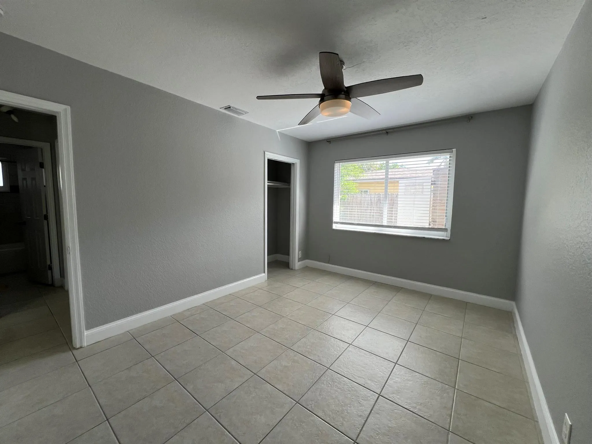 113 Edwards Lane, #4