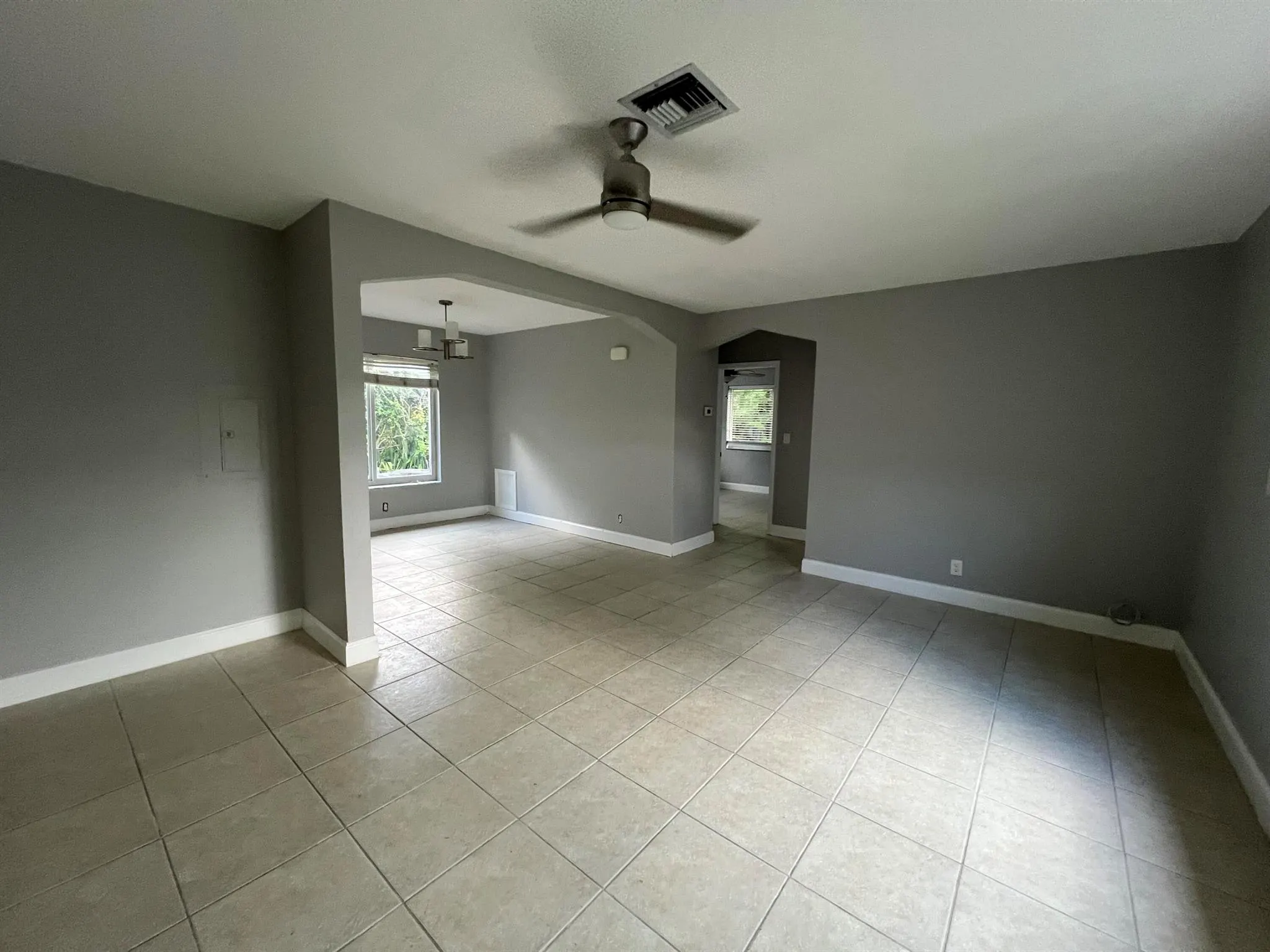 113 Edwards Lane, #4