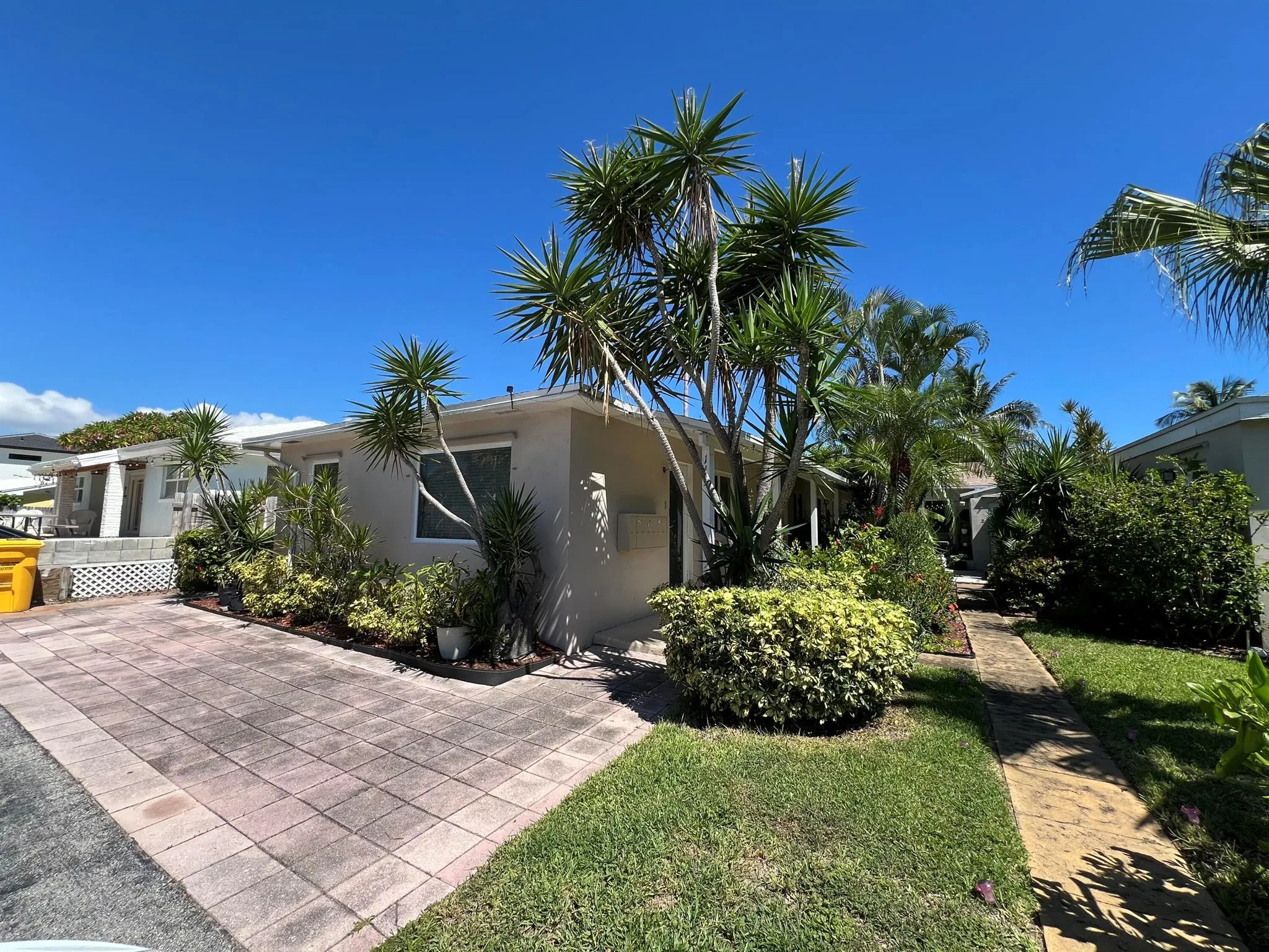 113 Edwards Lane, #4