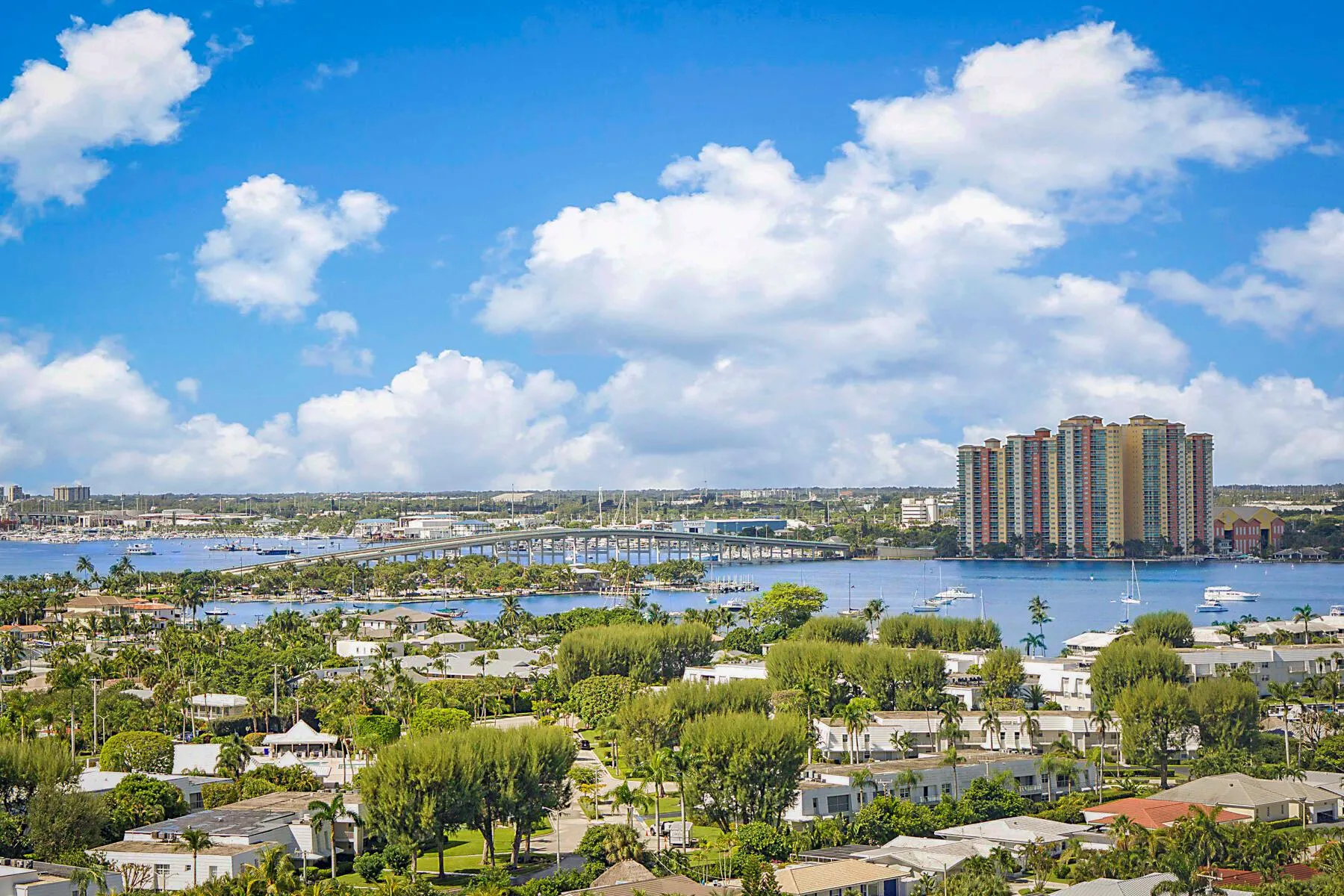 3730 N Ocean Drive, #15c