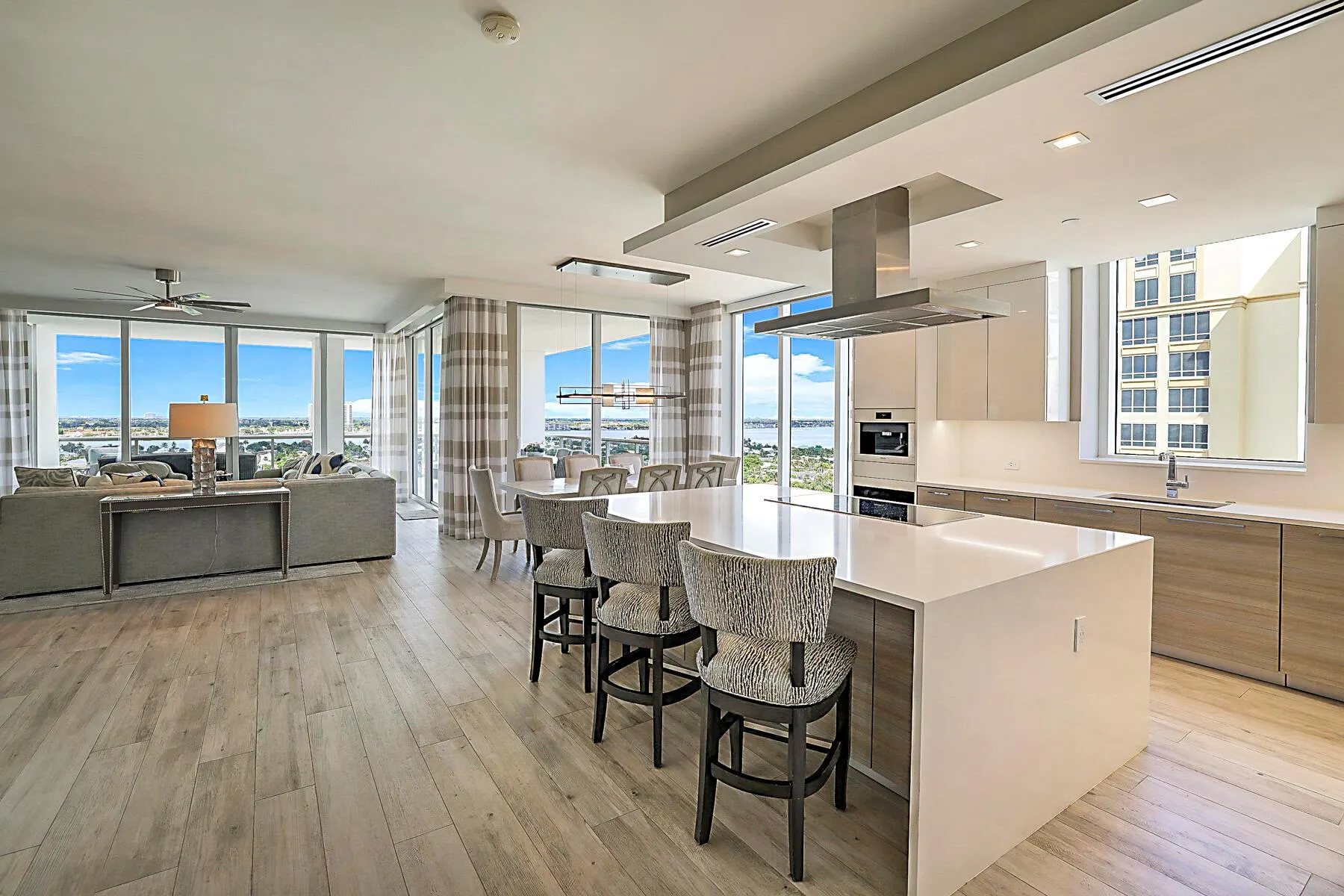 3730 N Ocean Drive, #15c