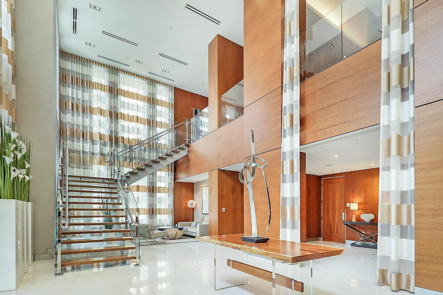 3730 N Ocean Drive, #15c