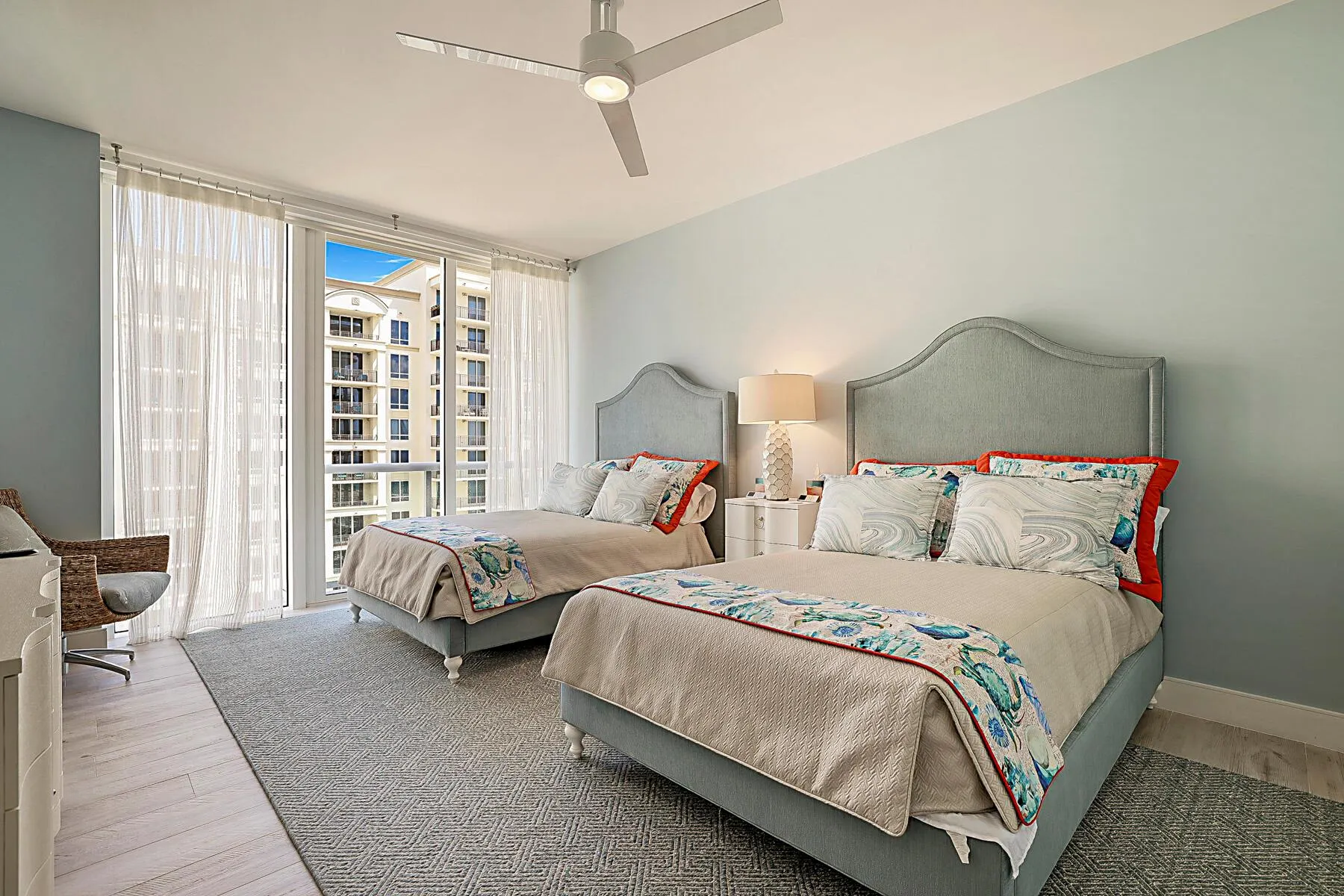 3730 N Ocean Drive, #15c