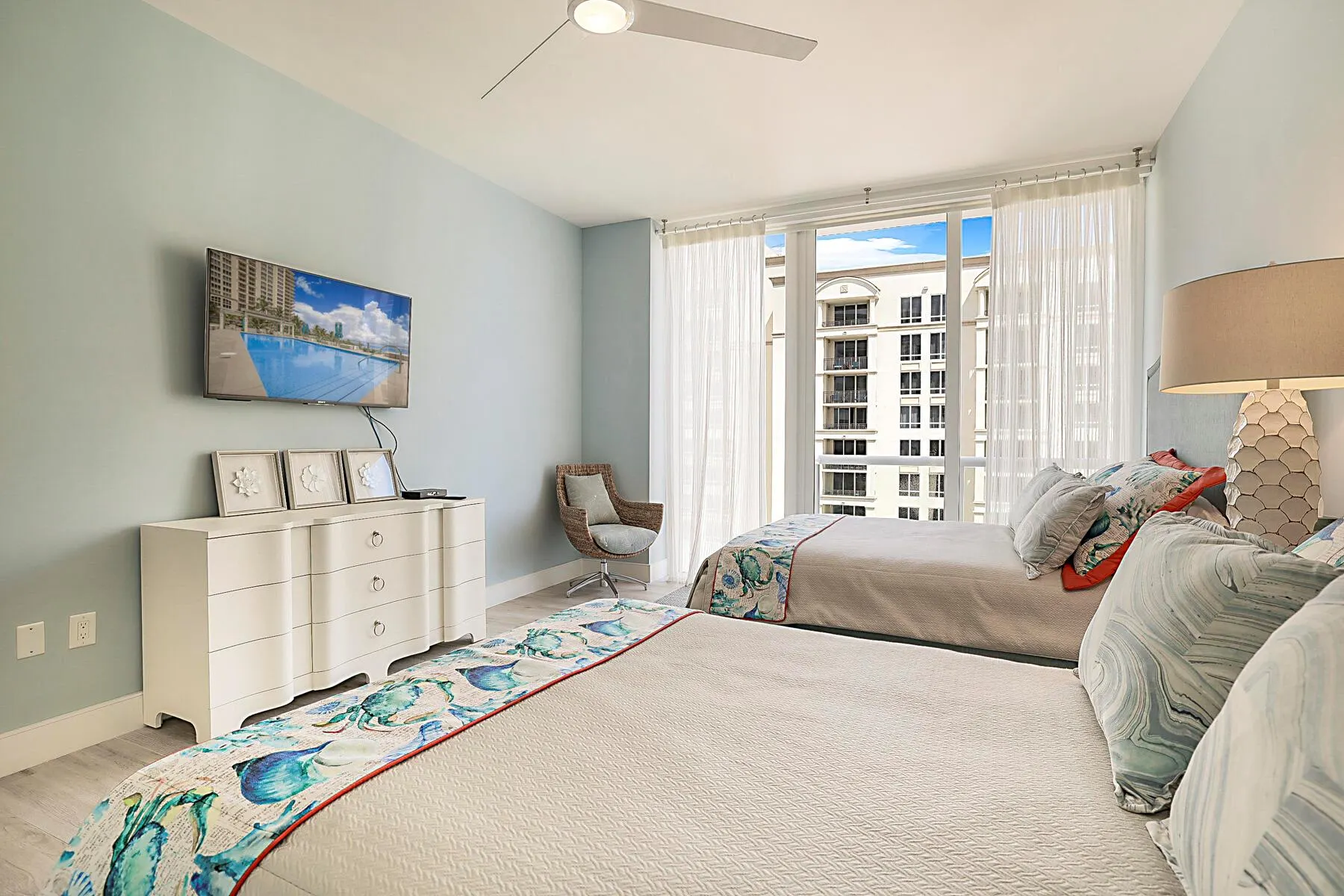 3730 N Ocean Drive, #15c