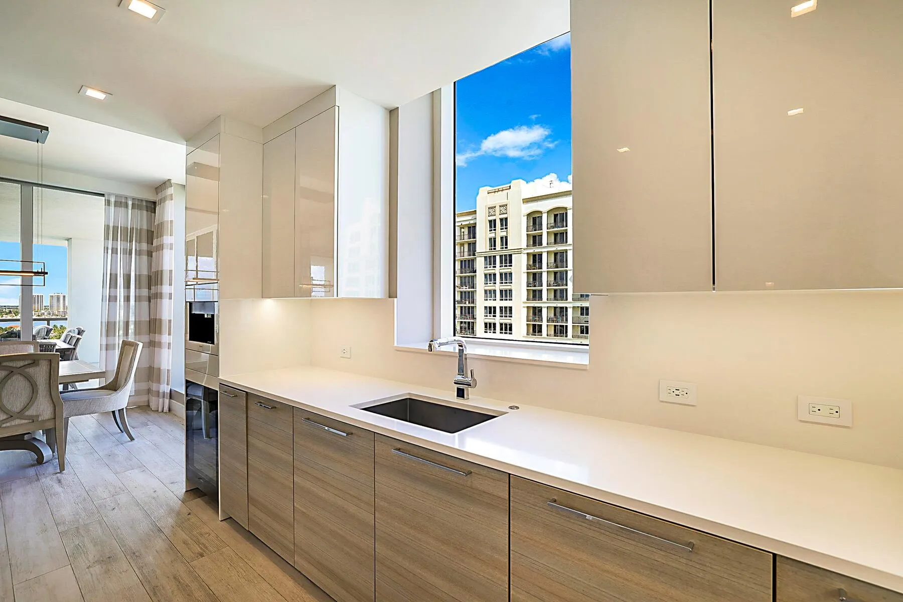 3730 N Ocean Drive, #15c