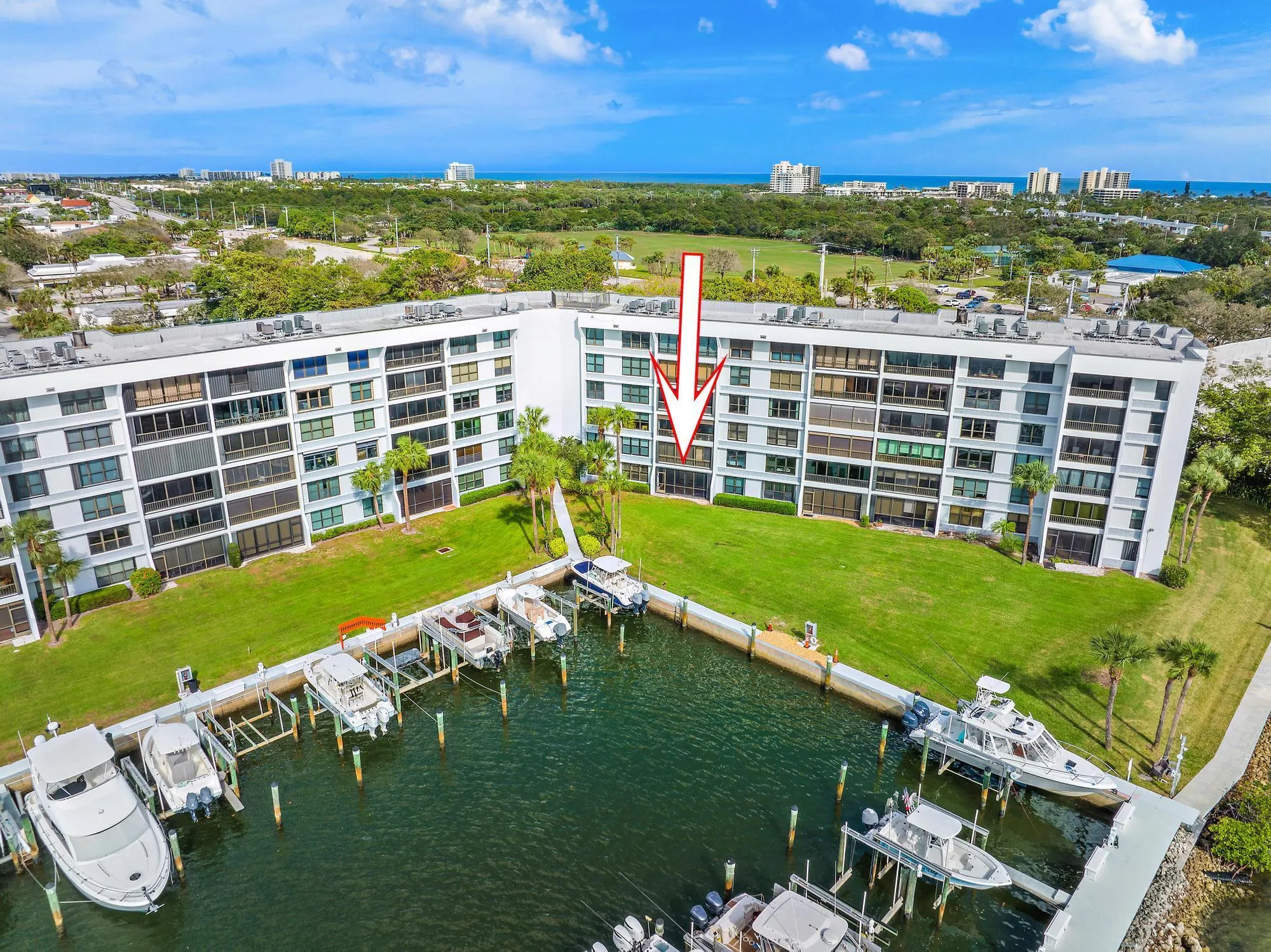 1748 Jupiter Cove Drive, #121