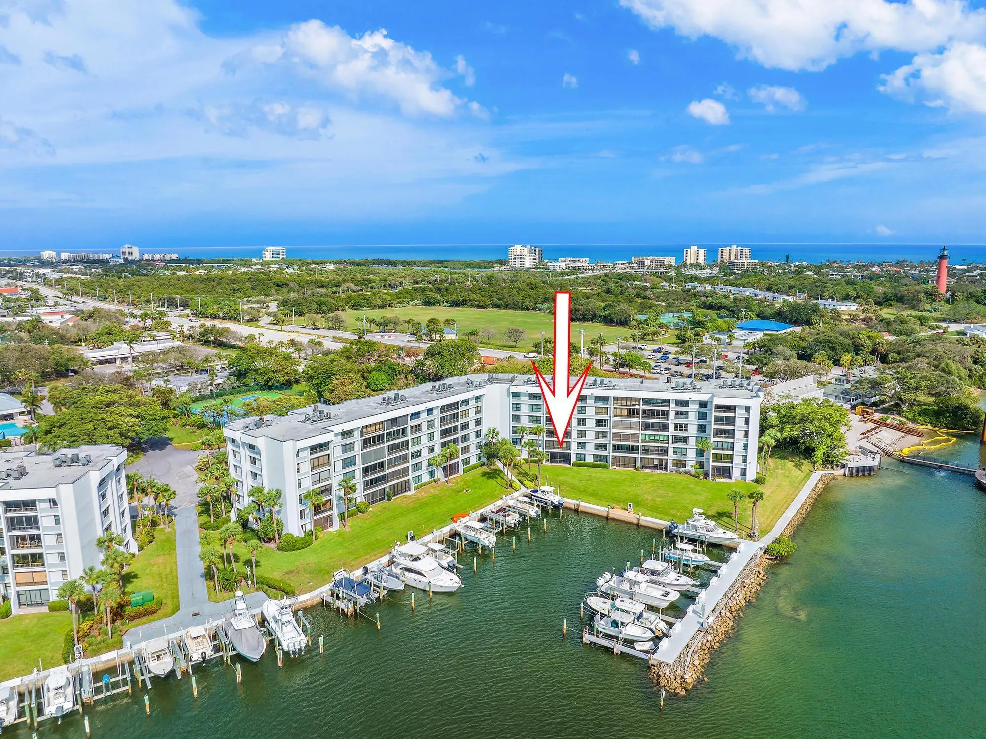 1748 Jupiter Cove Drive, #121