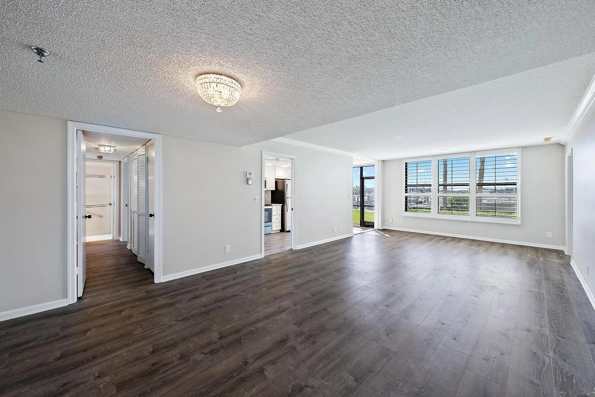 1748 Jupiter Cove Drive, #121