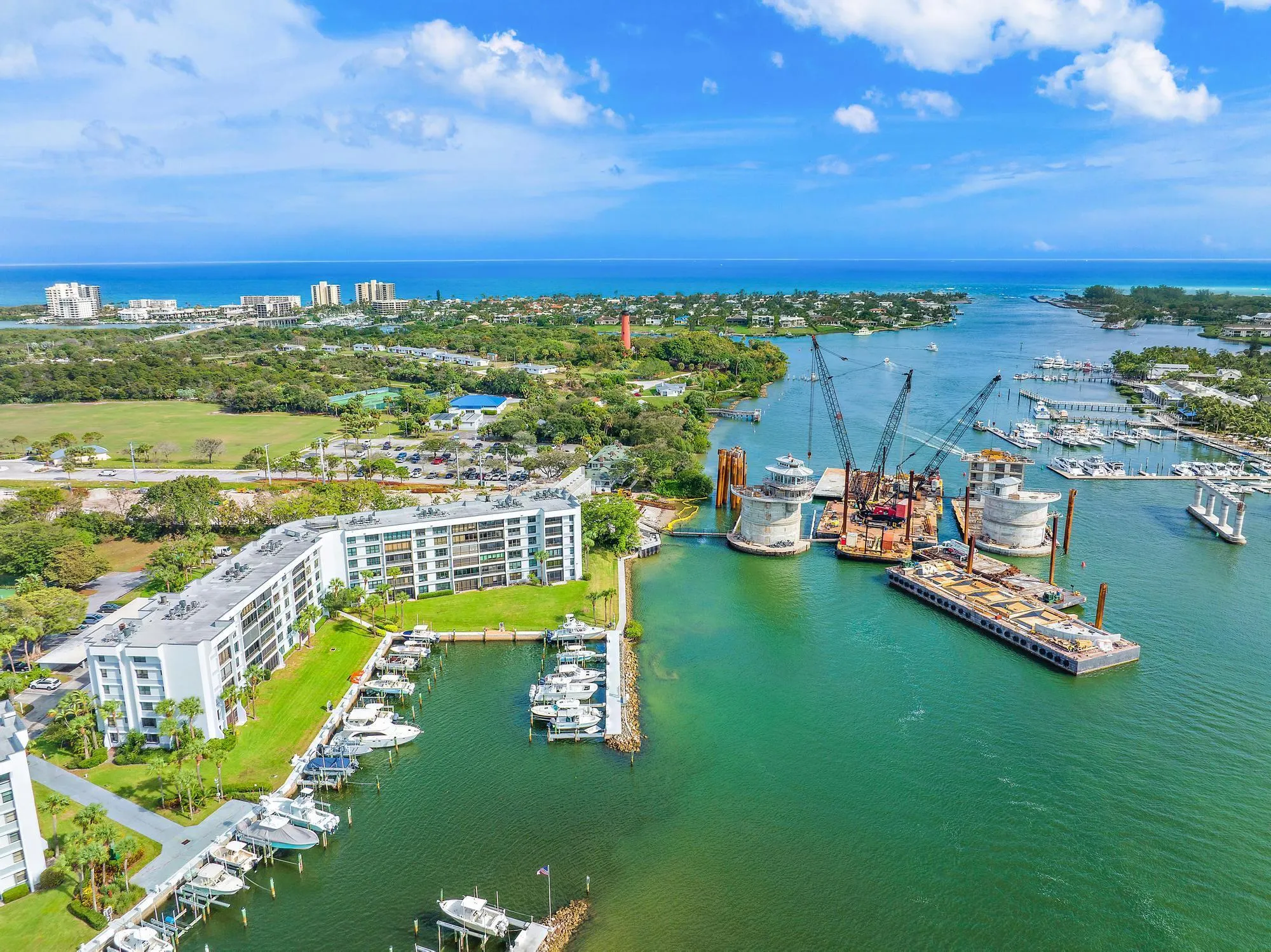 1748 Jupiter Cove Drive, #121
