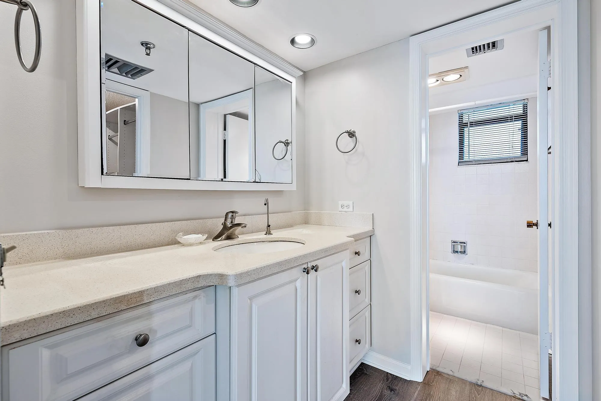 1748 Jupiter Cove Drive, #121