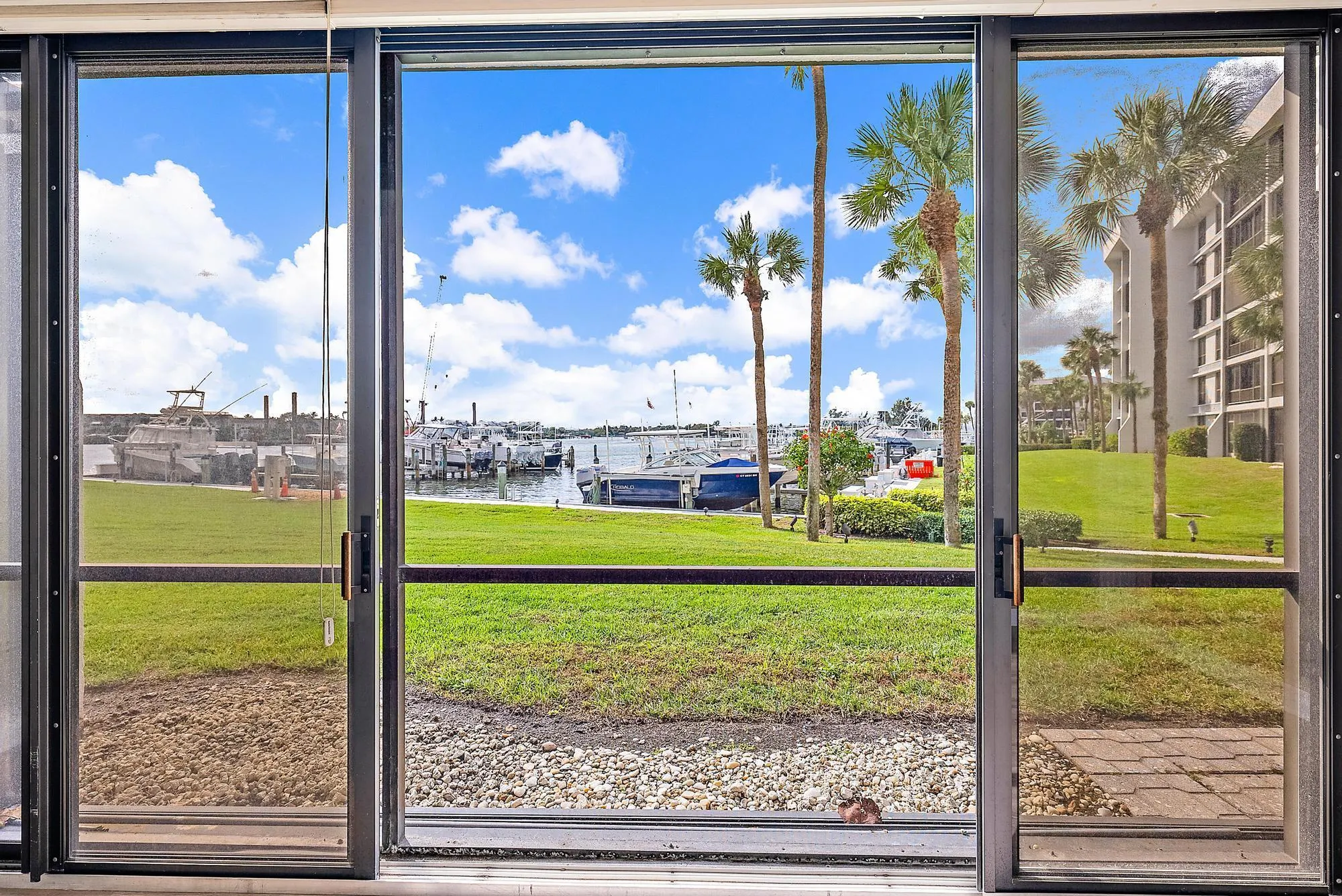 1748 Jupiter Cove Drive, #121