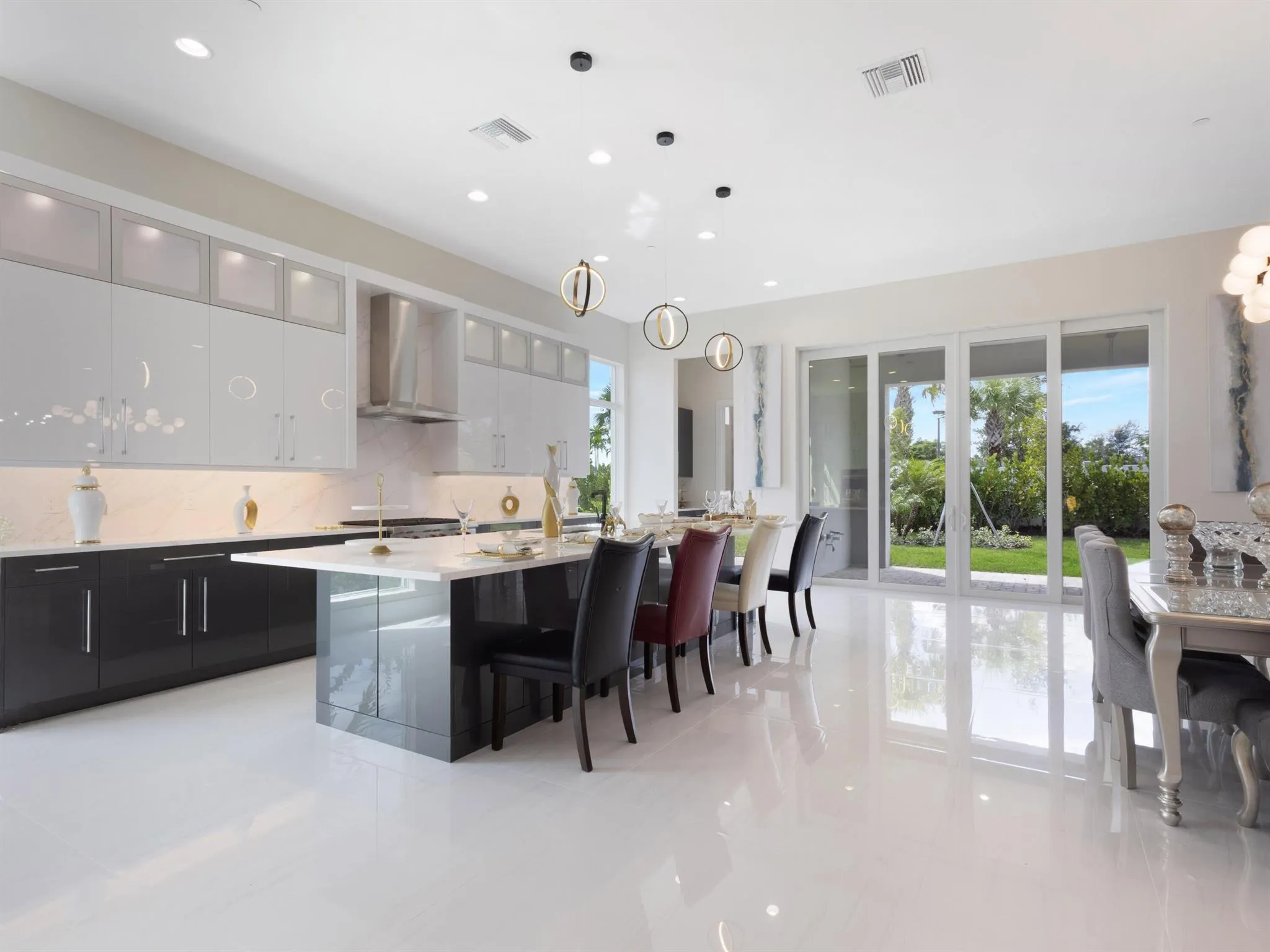 9124 Coral Isle Circle