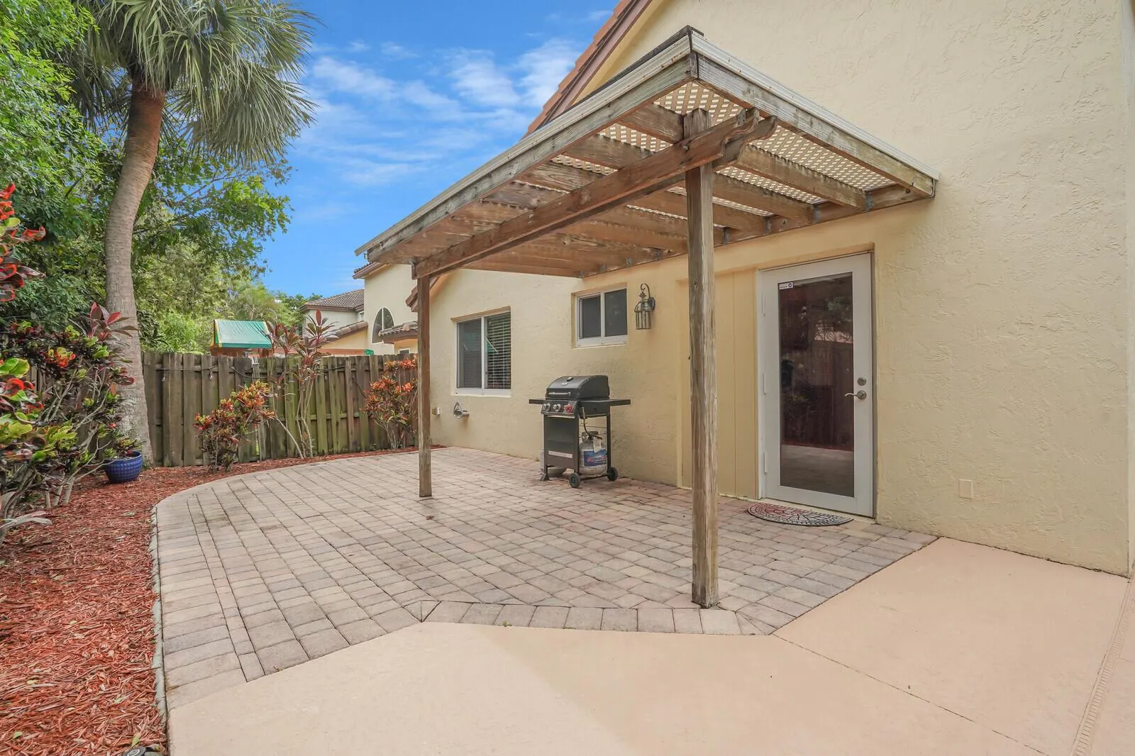 5540 NW 51st Avenue