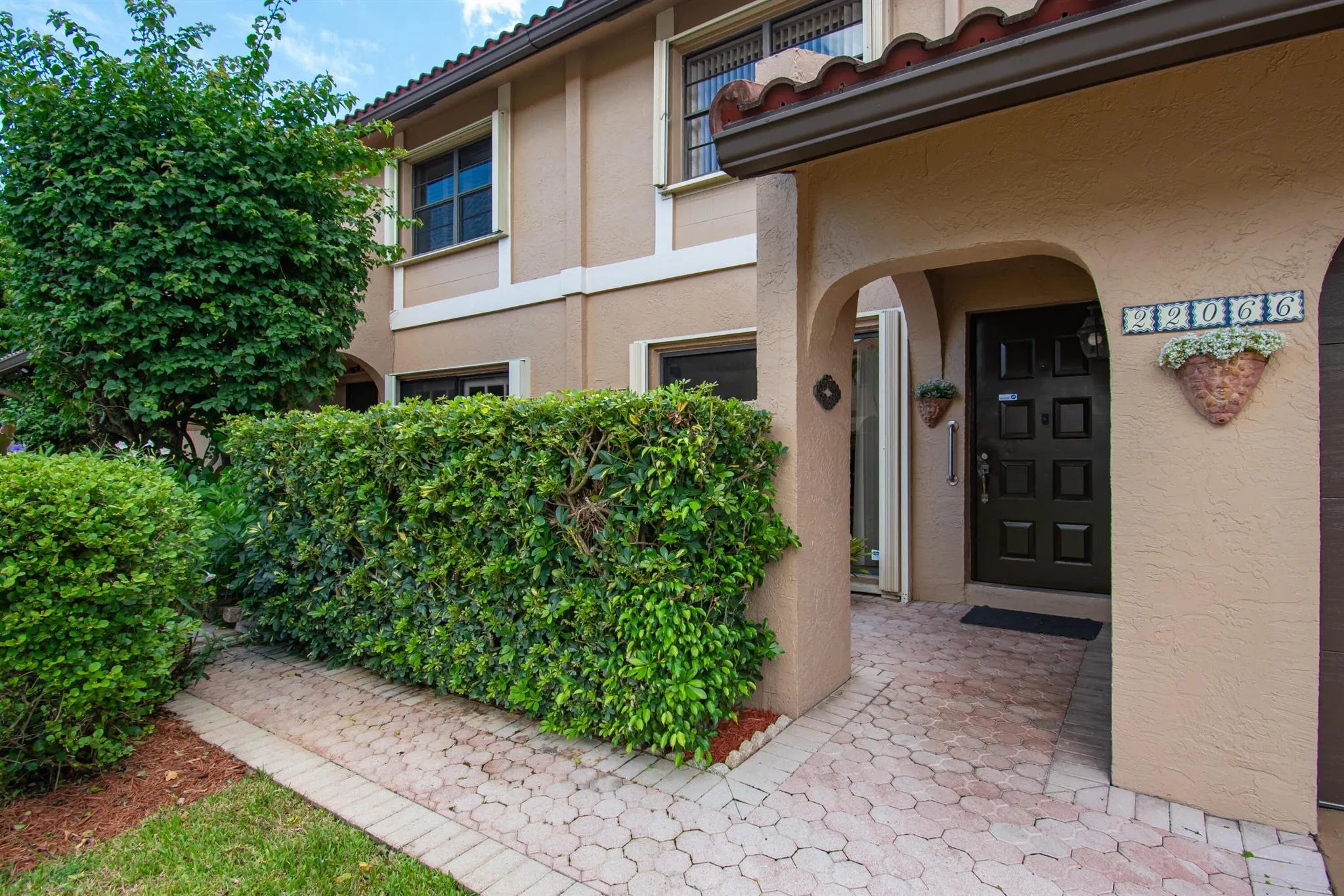 22066 Las Brisas Circle