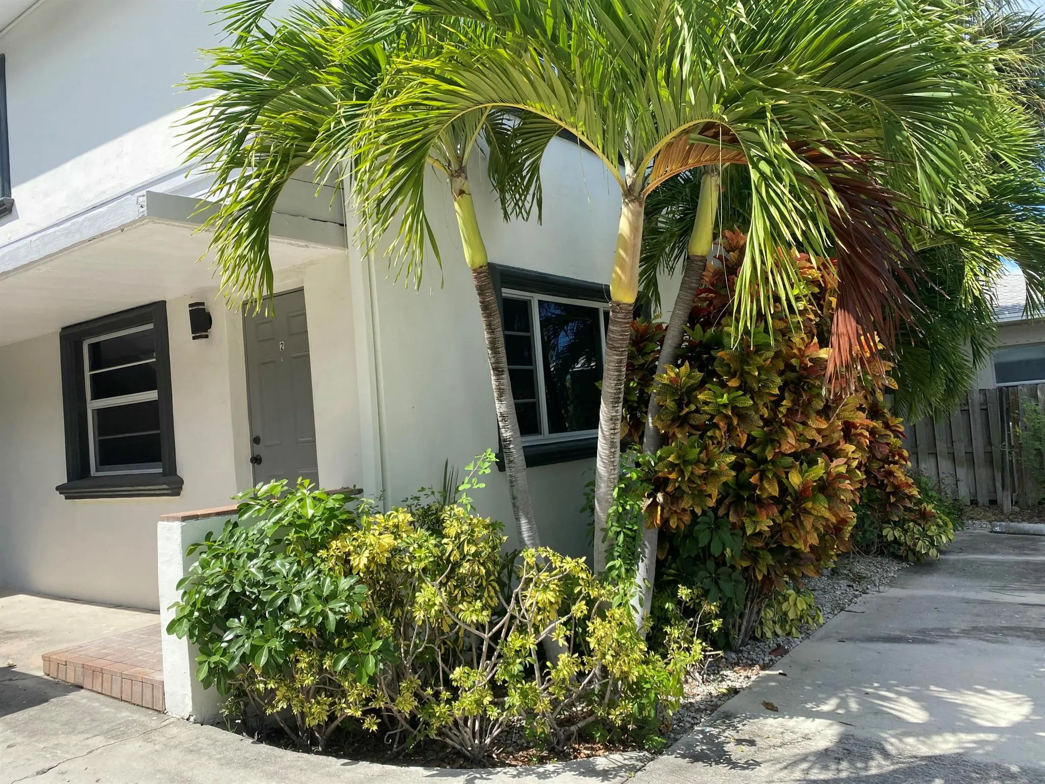 605 N Federal Highway, #3