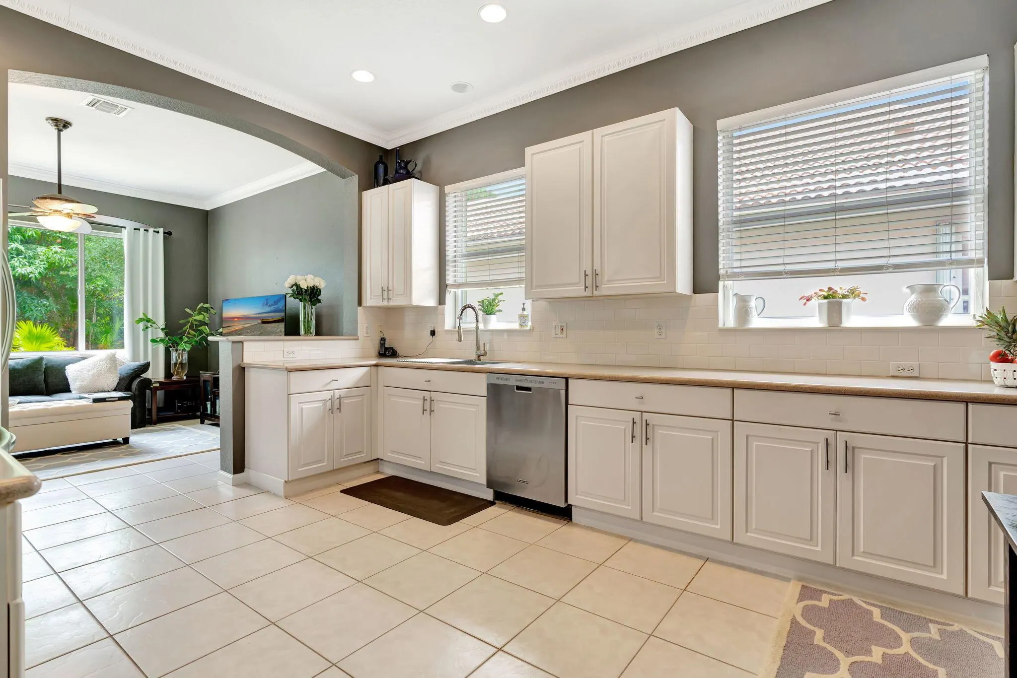 9132 Bay Harbour Circle