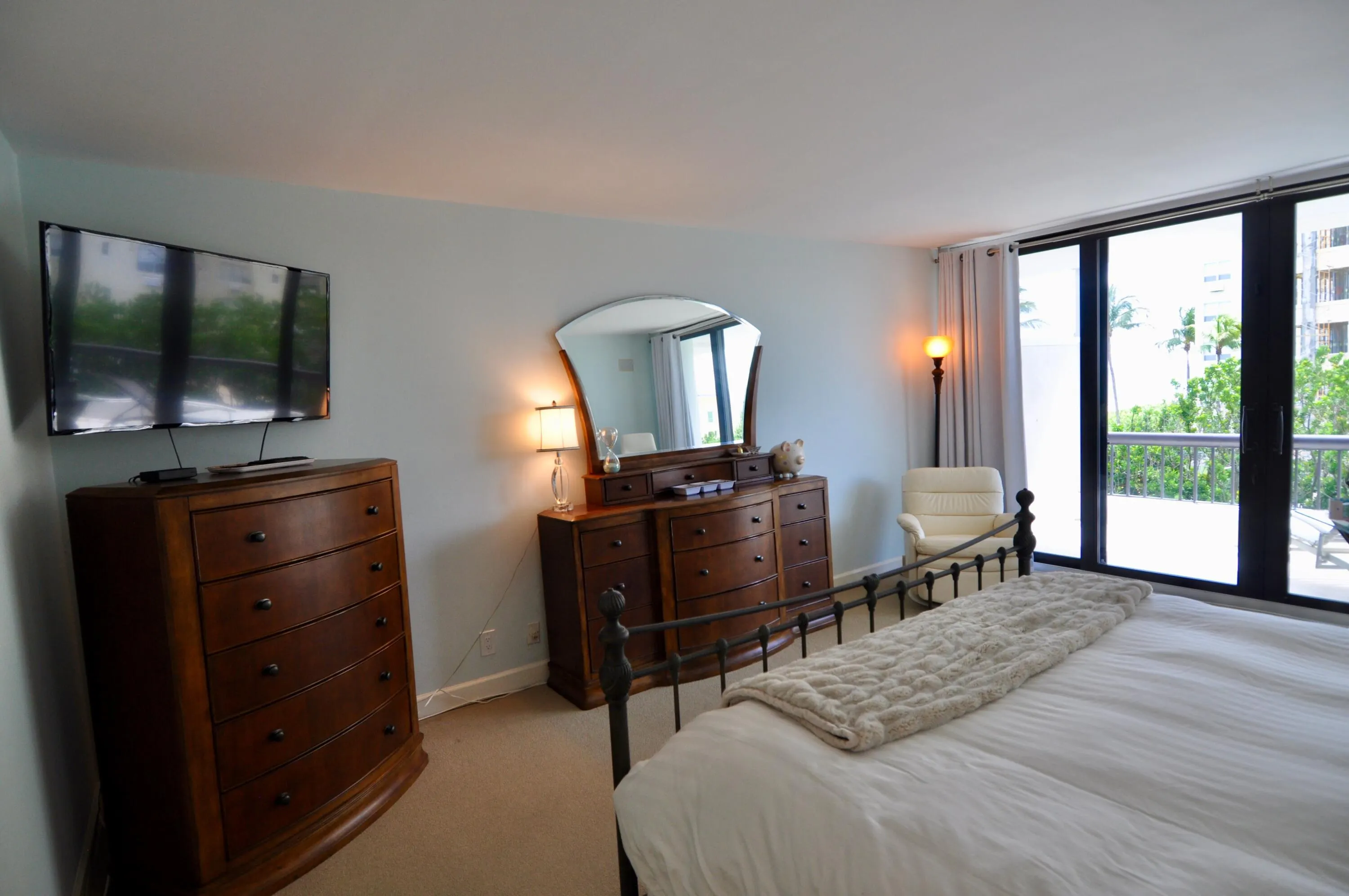 2660 S Ocean 305 S Boulevard S, #305s