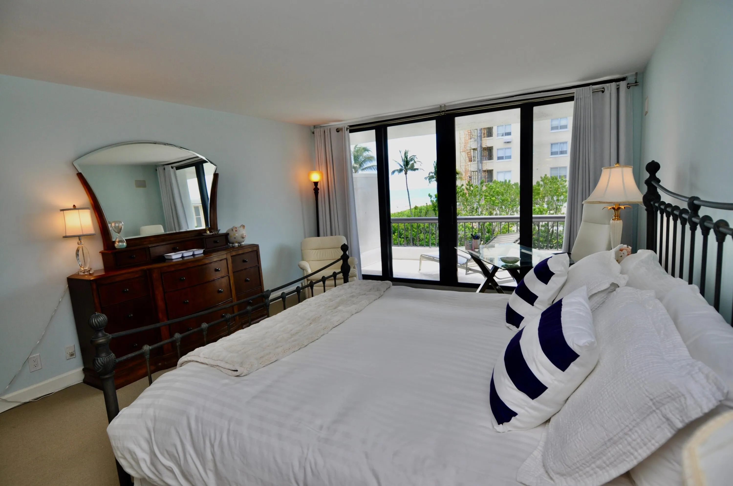2660 S Ocean 305 S Boulevard S, #305s