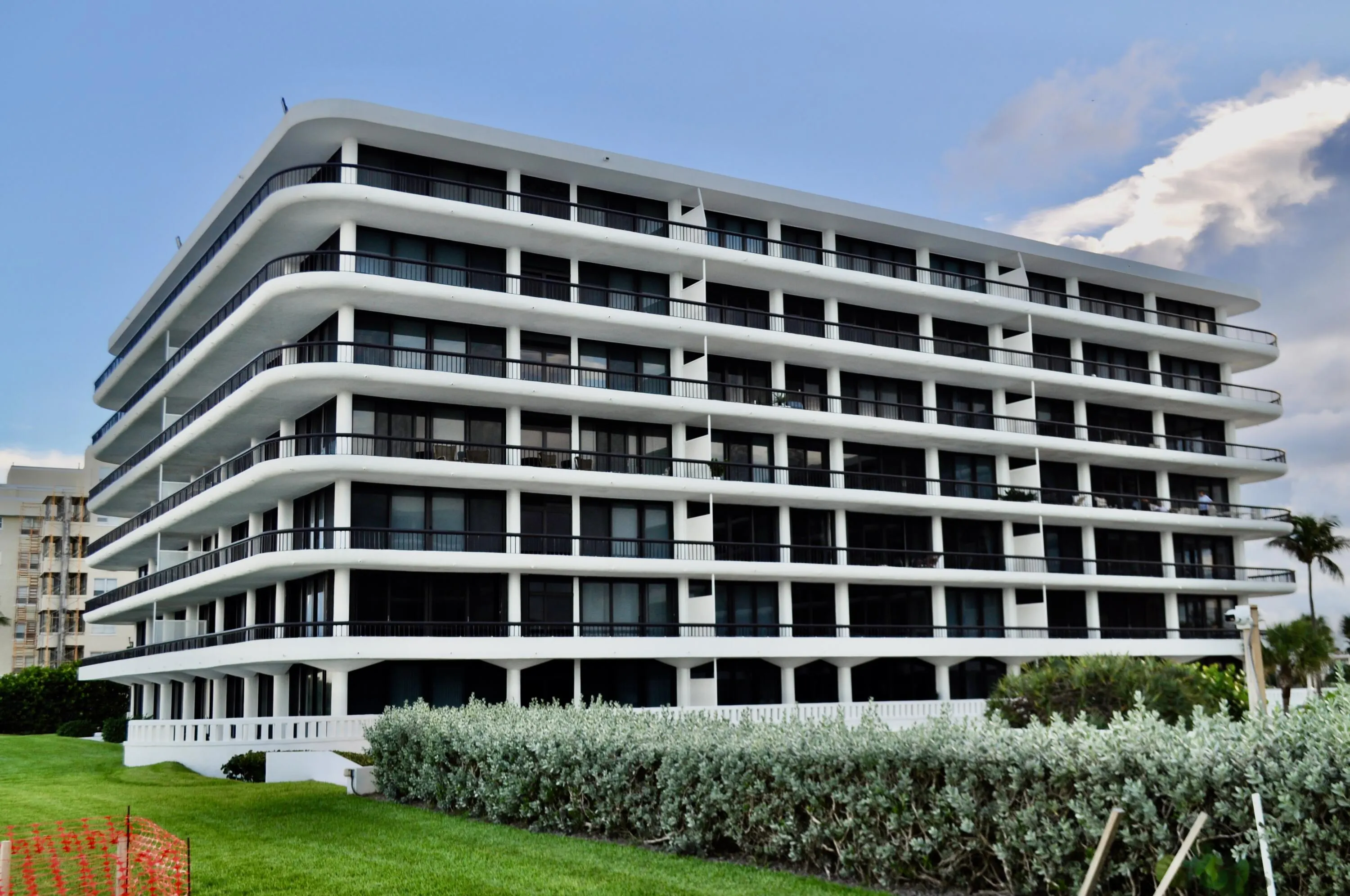 2660 S Ocean 305 S Boulevard S, #305s