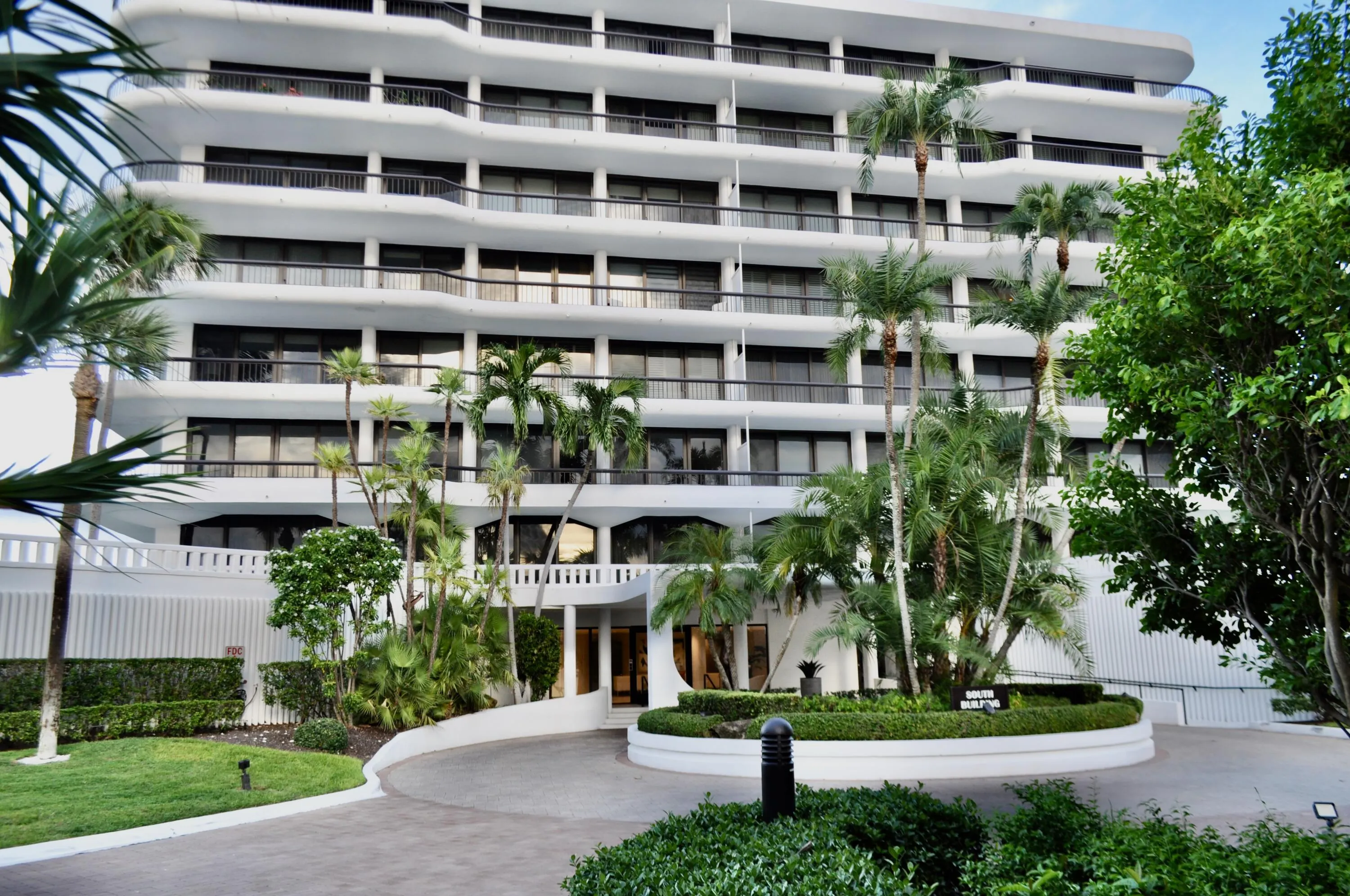 2660 S Ocean 305 S Boulevard S, #305s