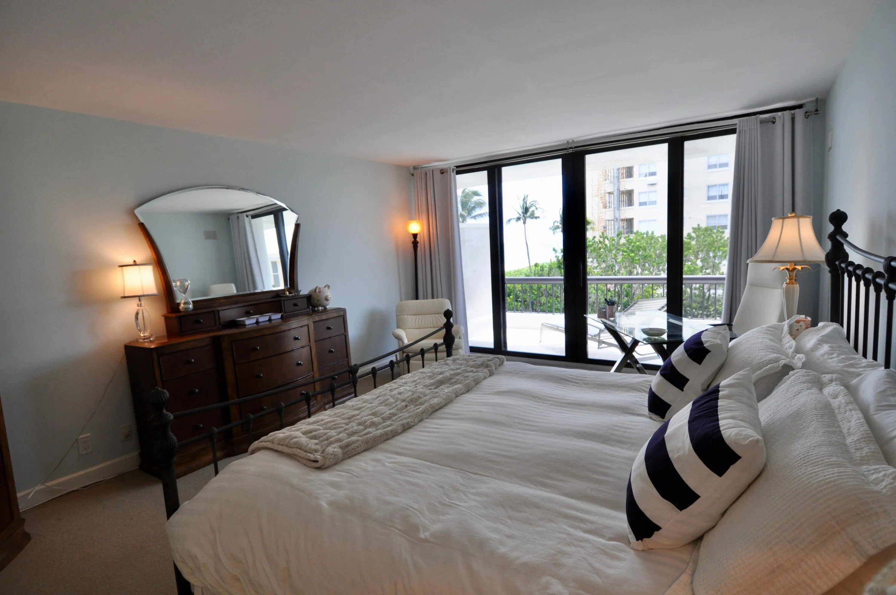 2660 S Ocean 305 S Boulevard S, #305s