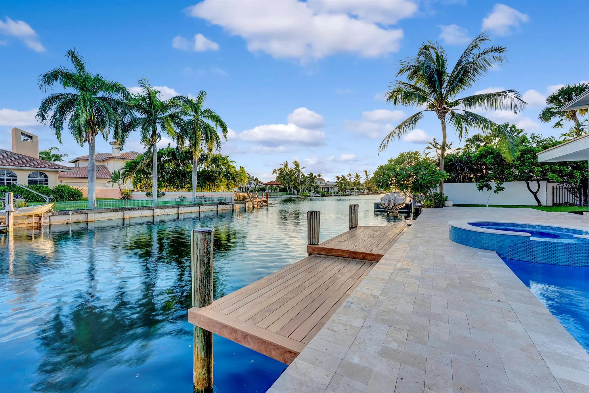 580 SW 15th Street