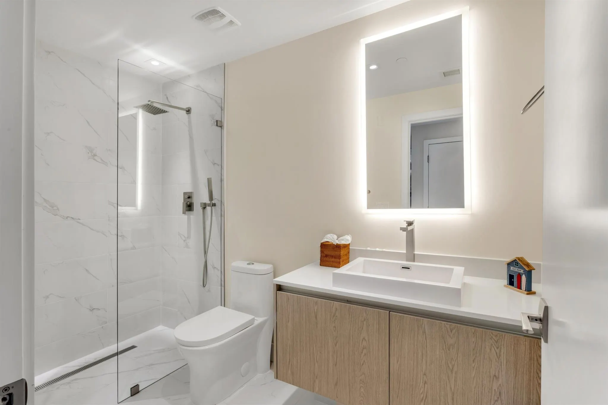3100 N Ocean Drive, #1102 P