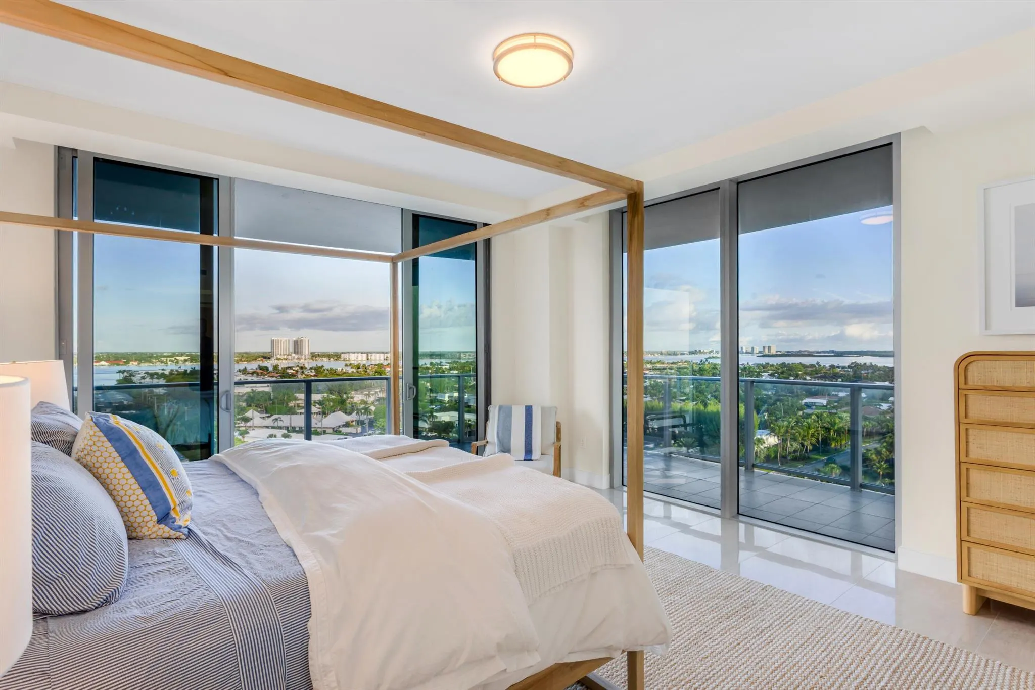 3100 N Ocean Drive, #1102 P