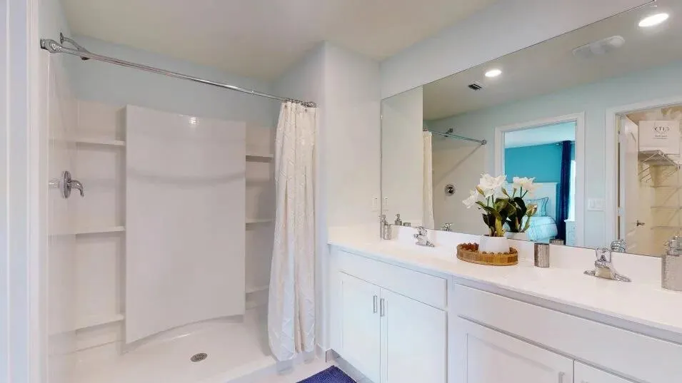 10468 NW Suncrest Loop