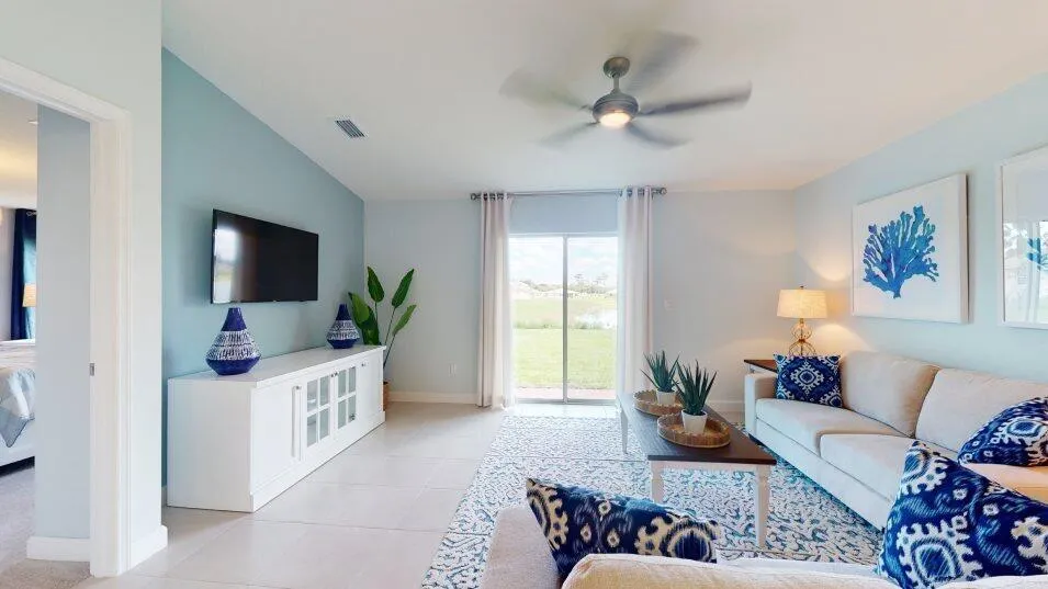 10468 NW Suncrest Loop