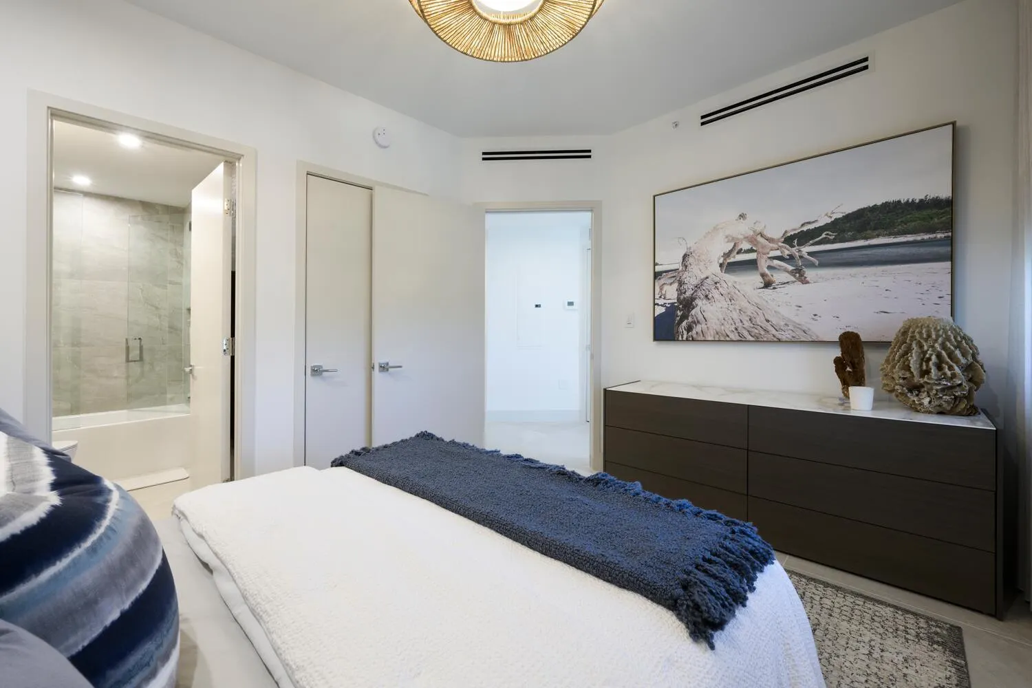 206 Inlet Way, #2w
