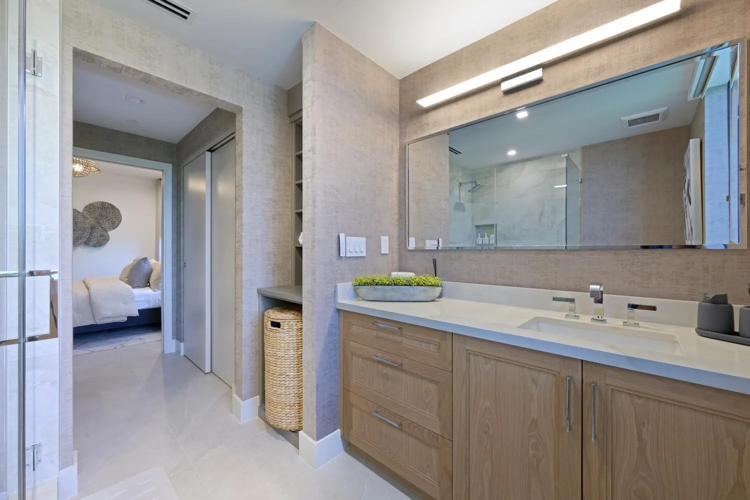 206 Inlet Way, #2w