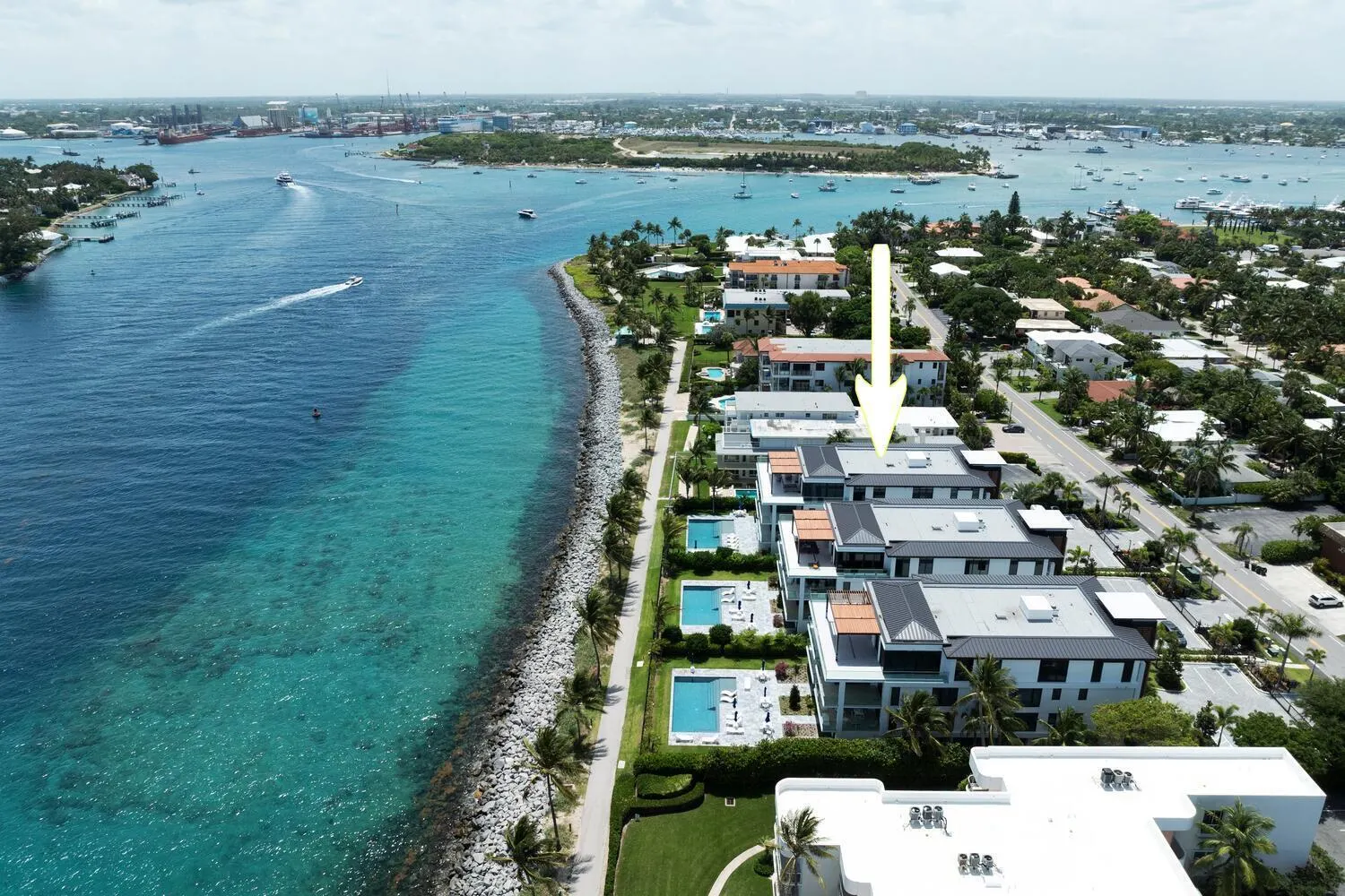 206 Inlet Way, #2w