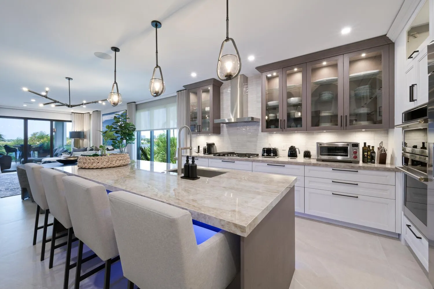 206 Inlet Way, #2w