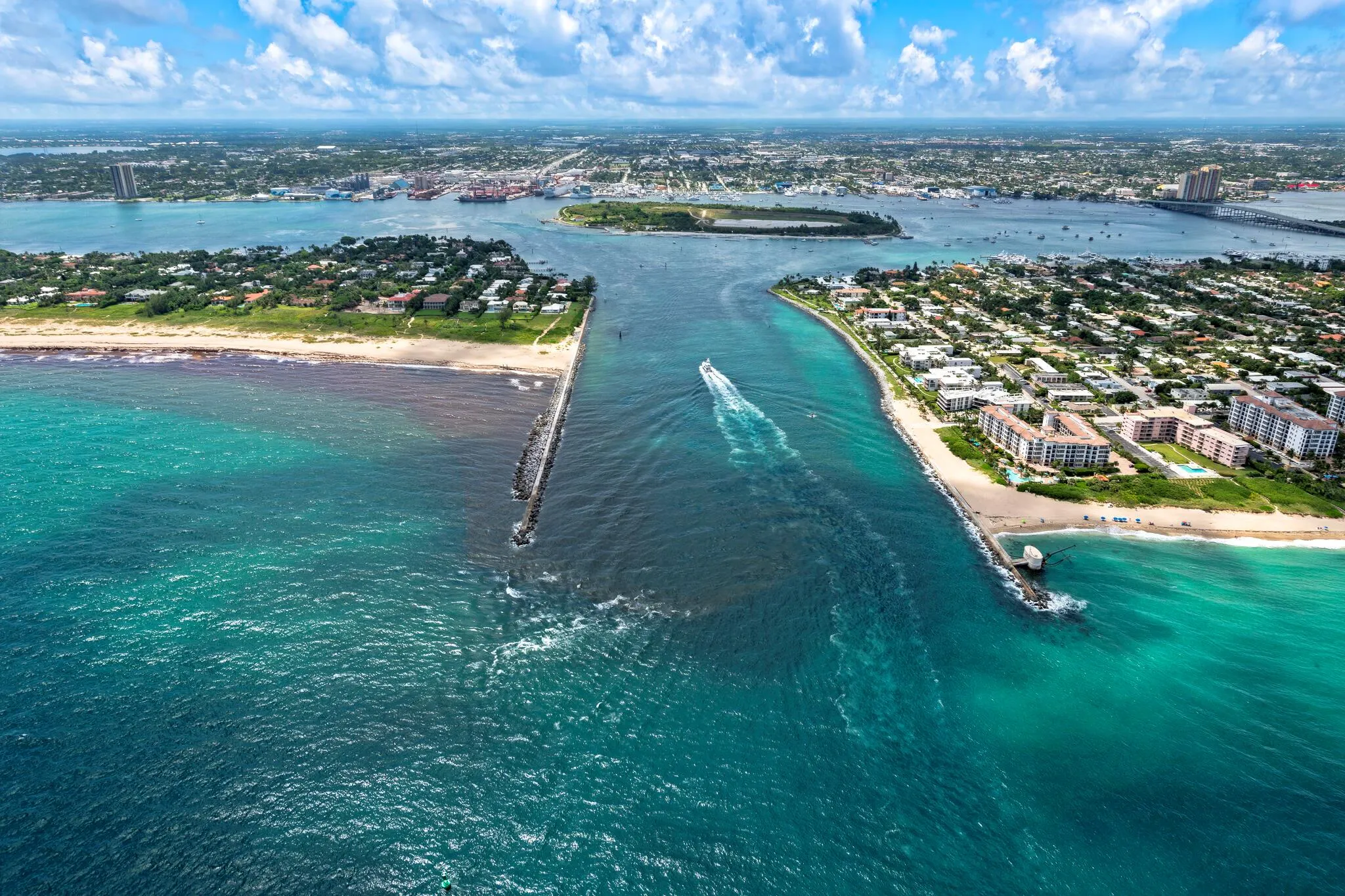 206 Inlet Way, #2w