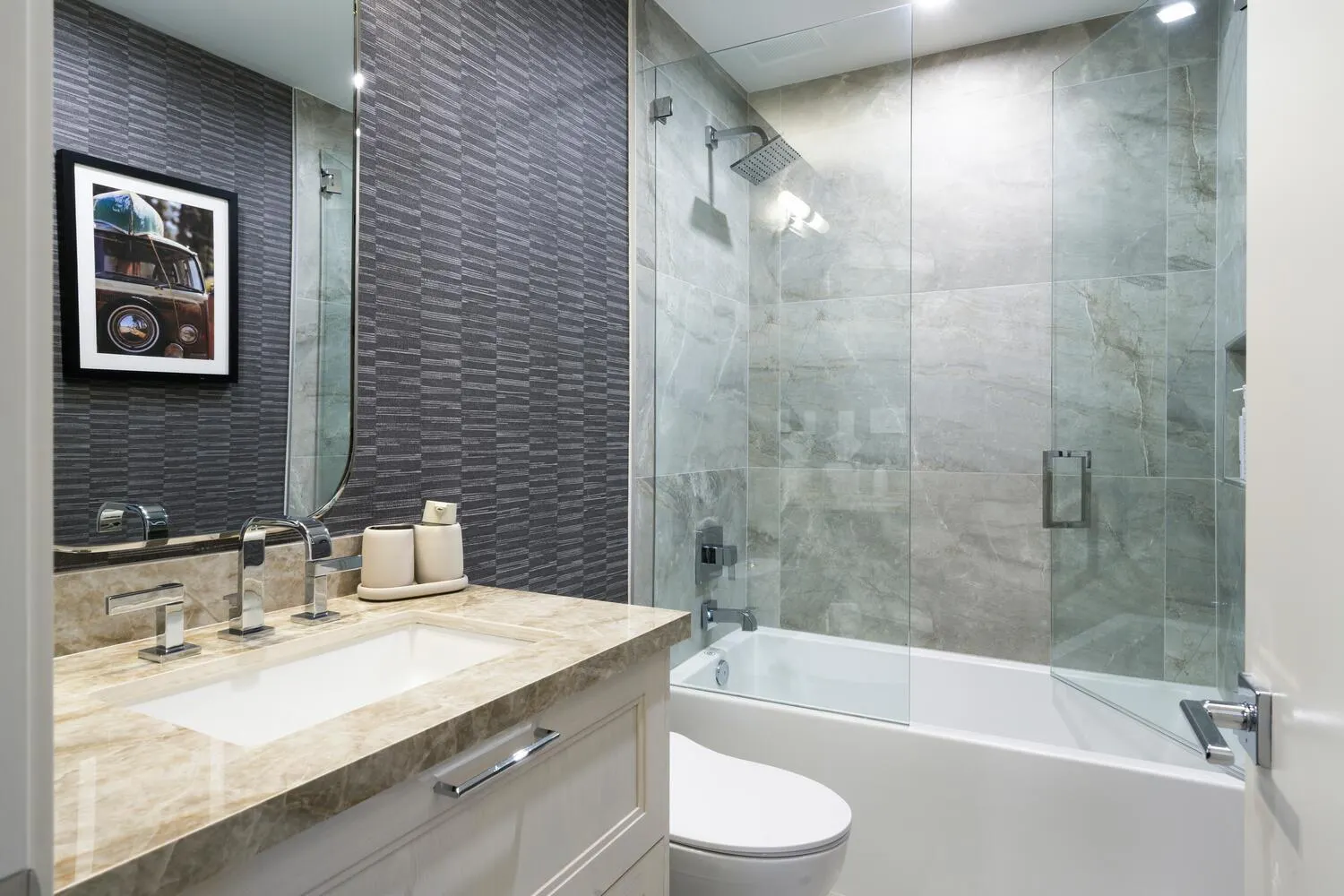 206 Inlet Way, #2w