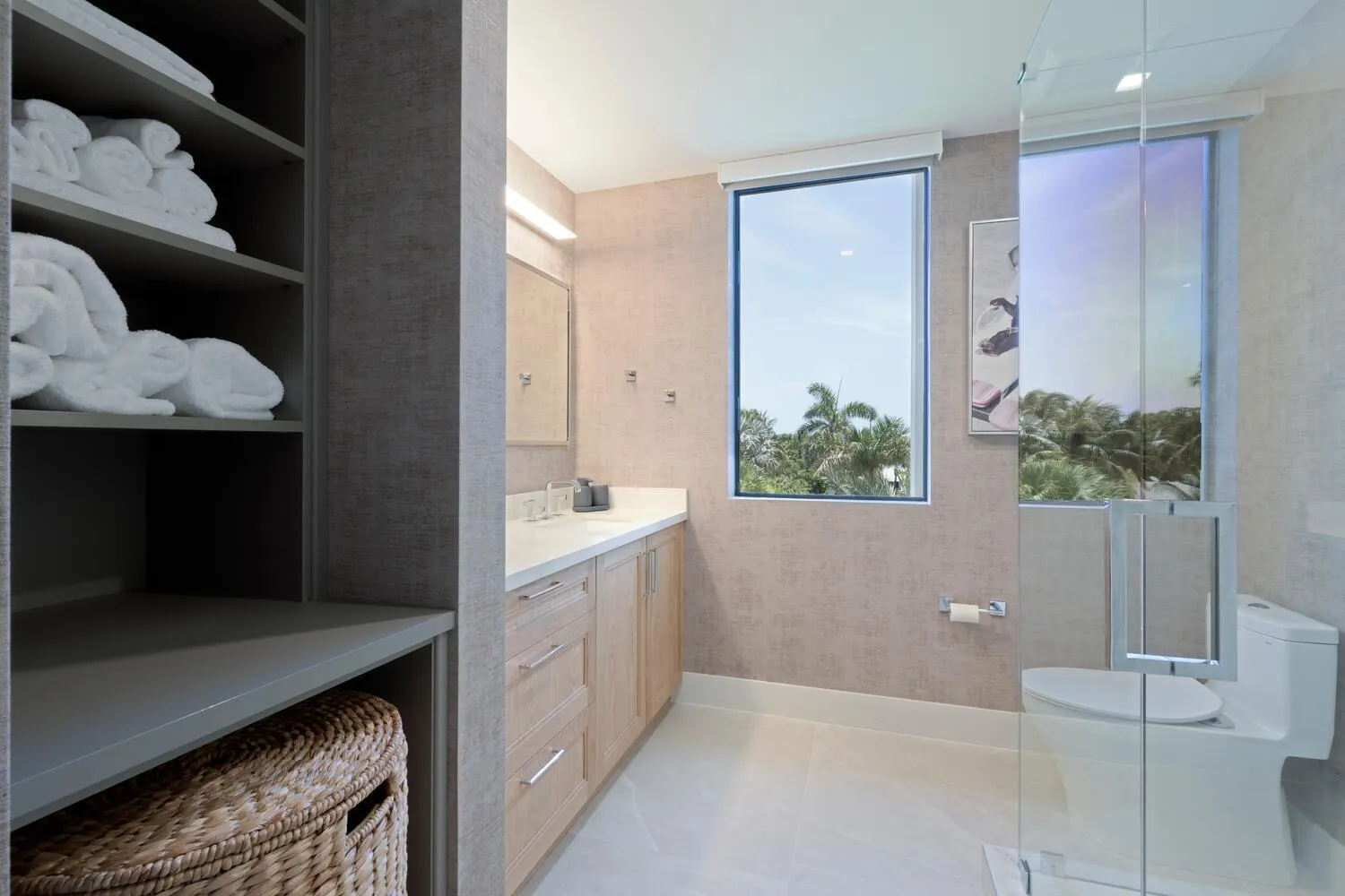 206 Inlet Way, #2w