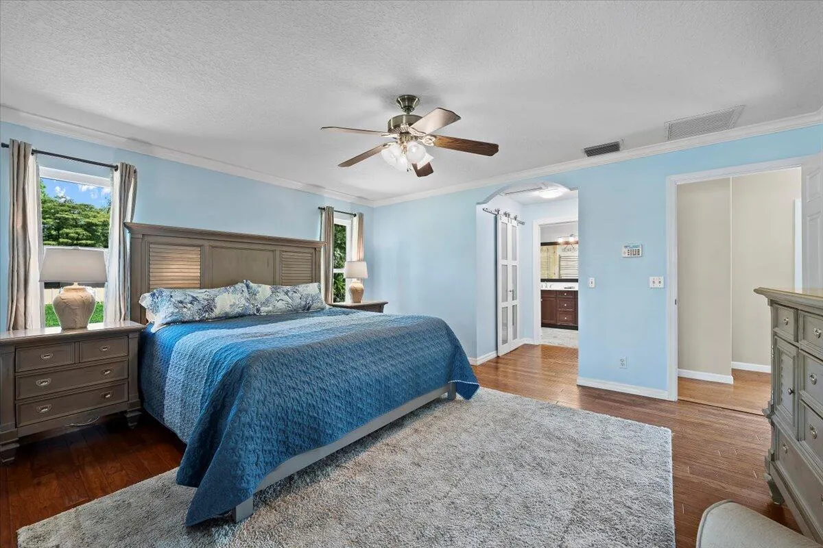17549 Bridle Lane