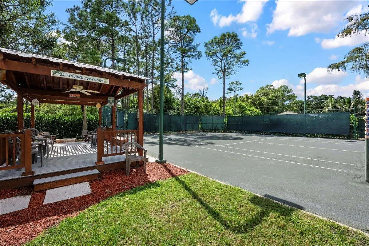 17549 Bridle Lane