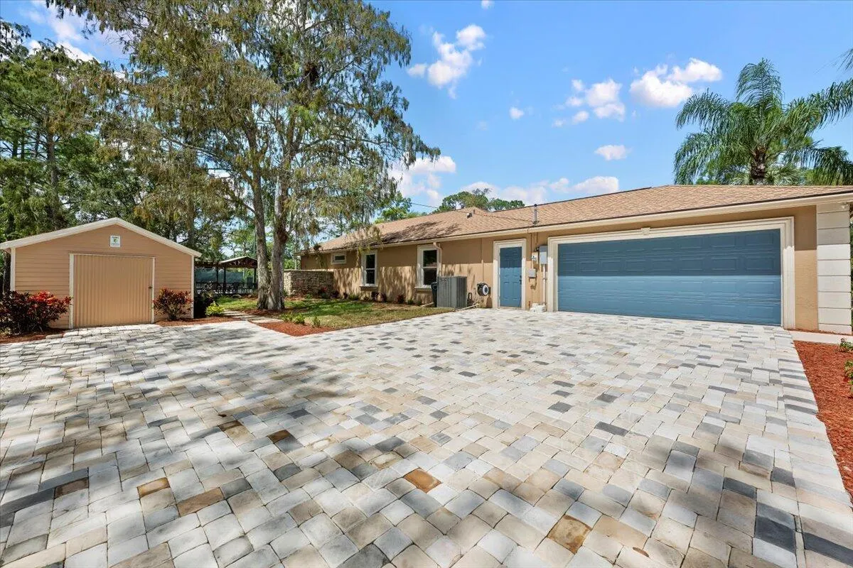 17549 Bridle Lane