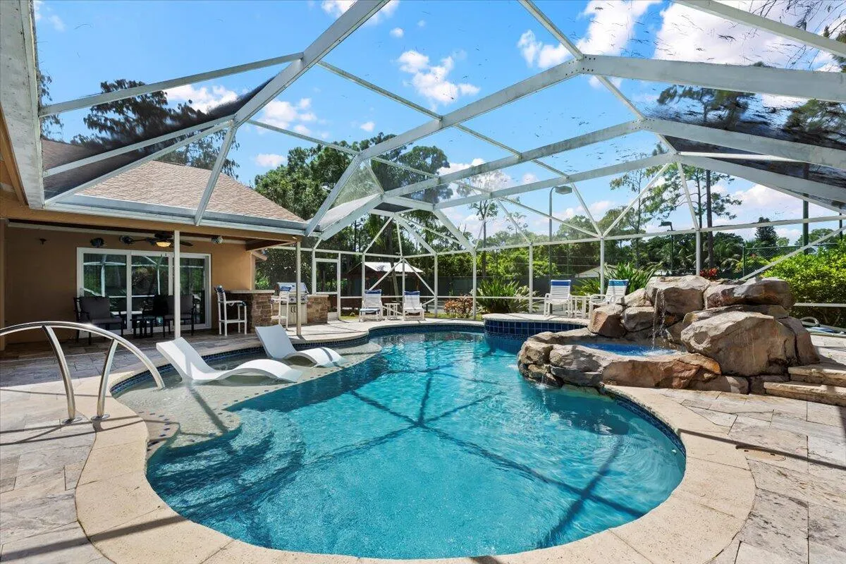 17549 Bridle Lane